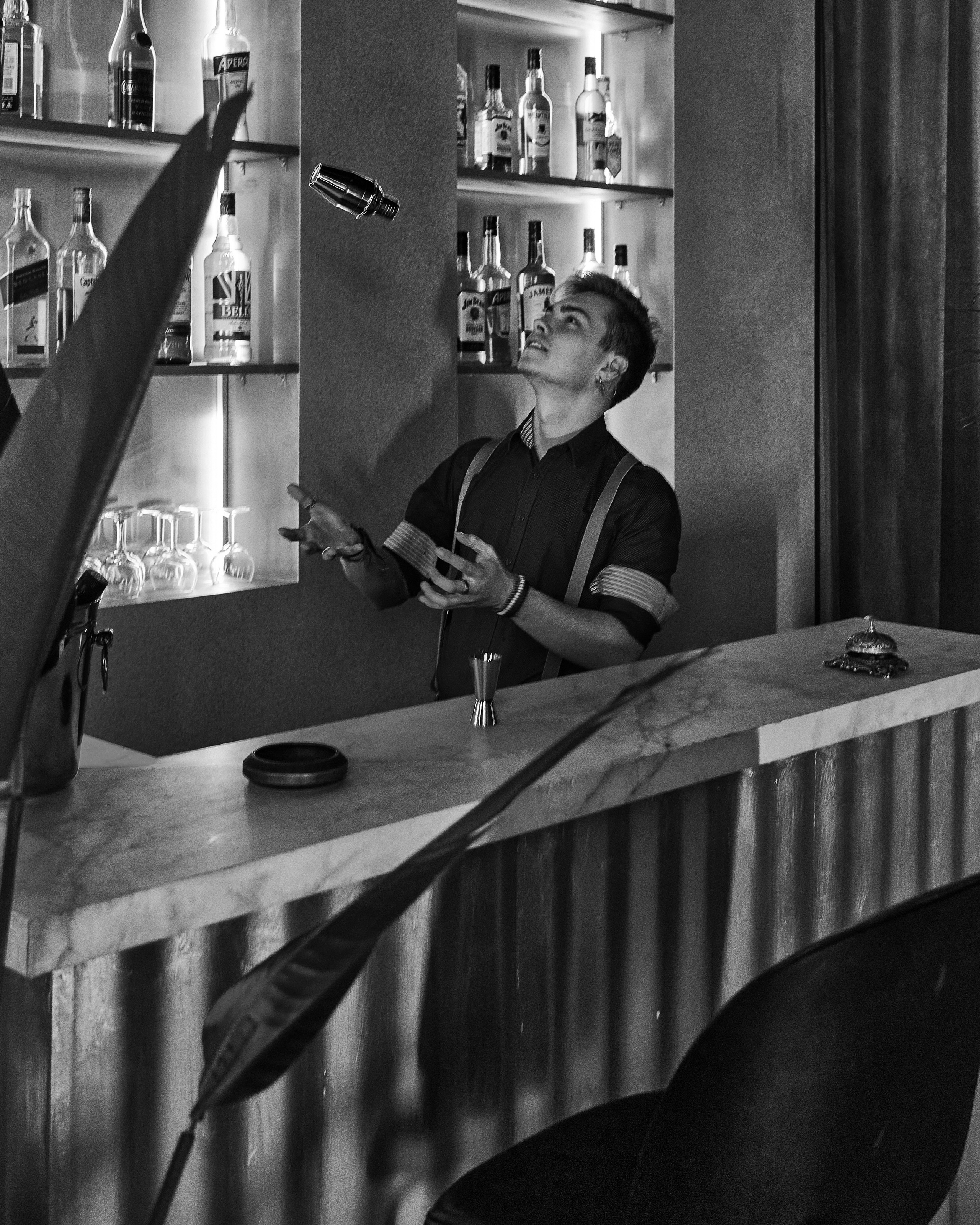 VLAD x BAR. ANDY KIN Мужской и ню-фотограф в Москве