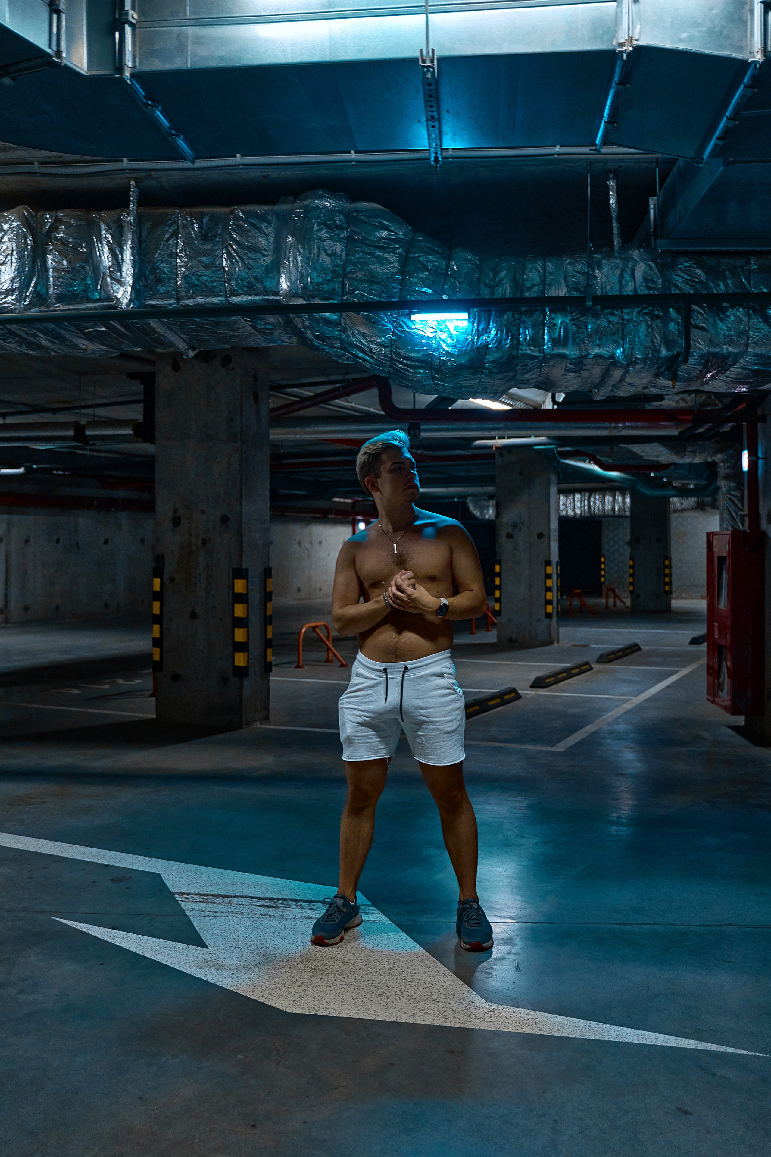 VLAD x PARKING. ANDY KIN Мужской и ню-фотограф в Москве