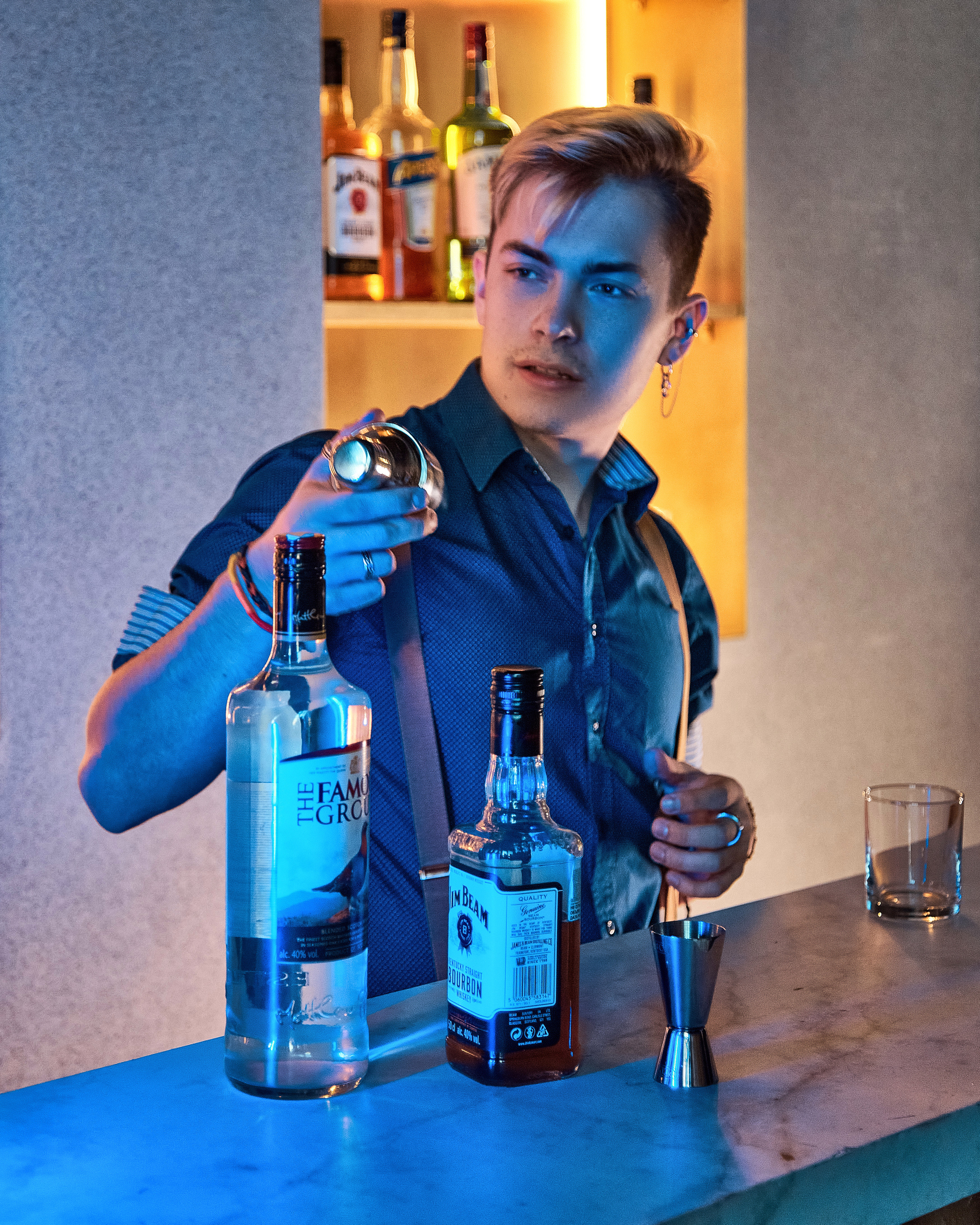 VLAD x BAR. ANDY KIN Мужской и ню-фотограф в Москве