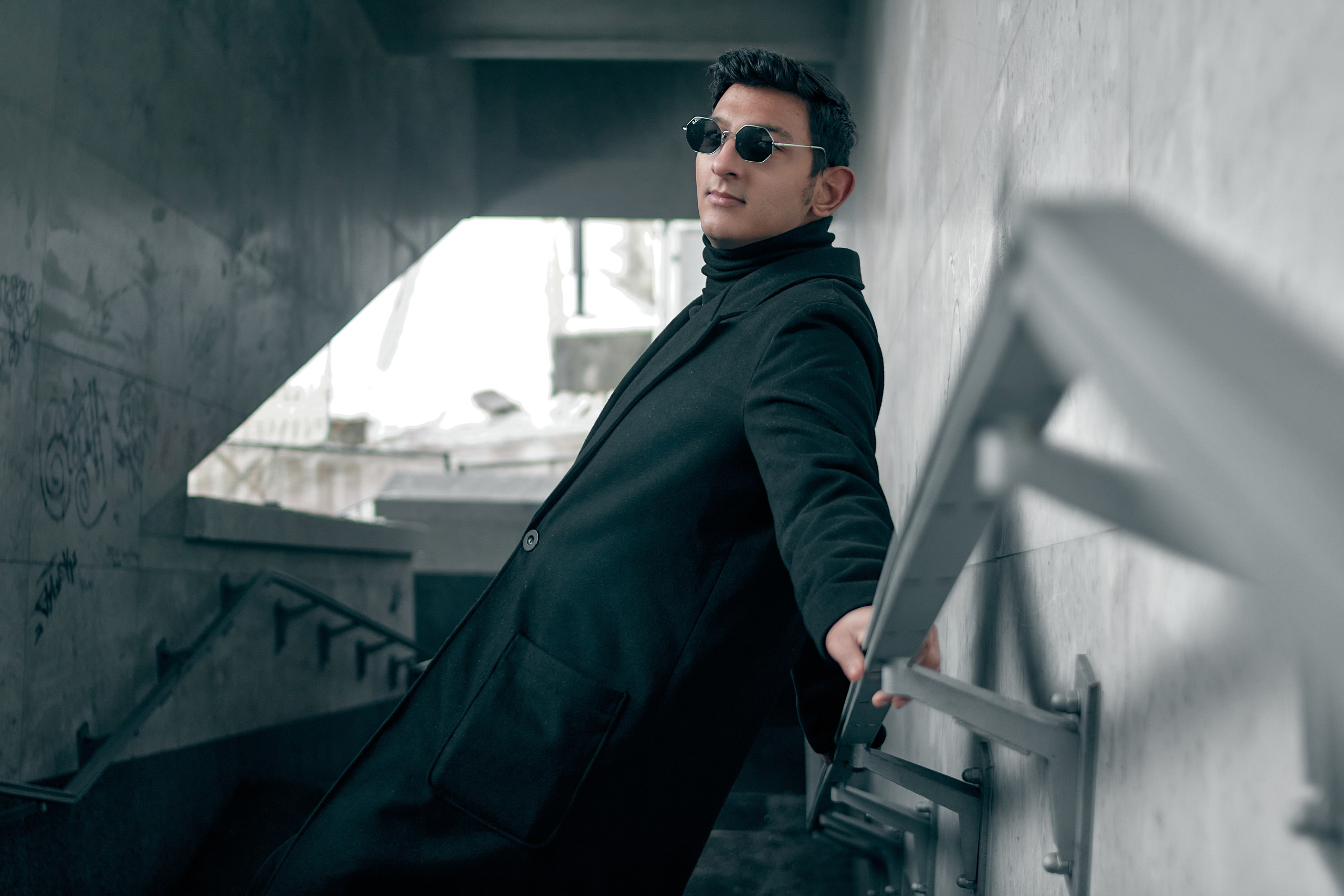 KOSTYA x RED OCTOBER. ANDY KIN Мужской и ню-фотограф в Москве