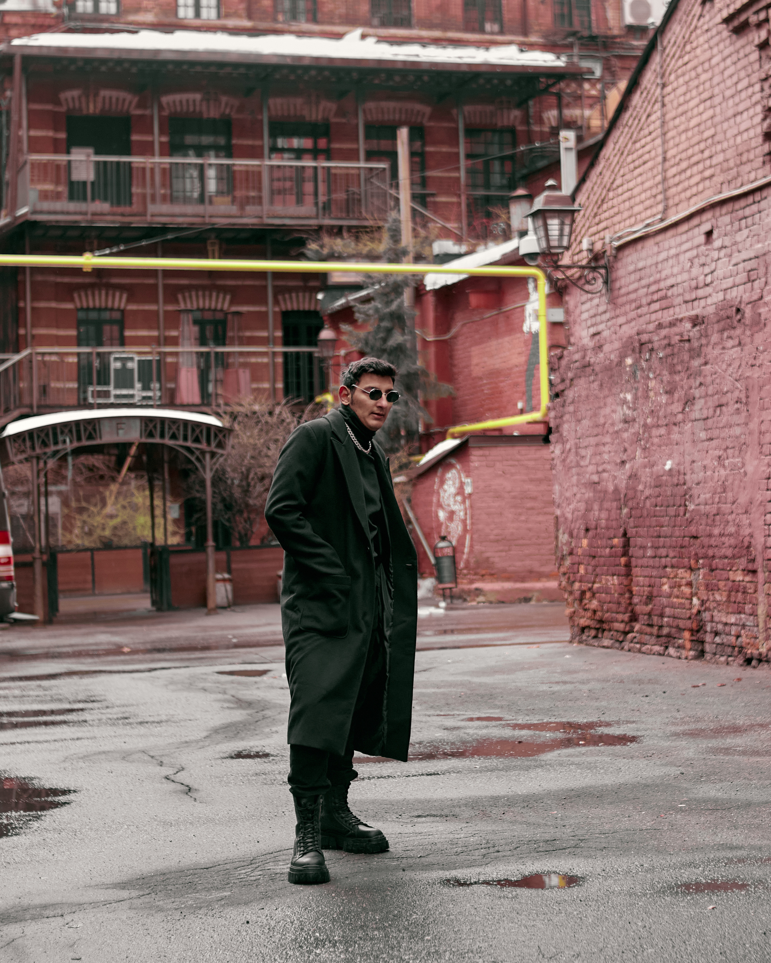 KOSTYA x RED OCTOBER. ANDY KIN Мужской и ню-фотограф в Москве