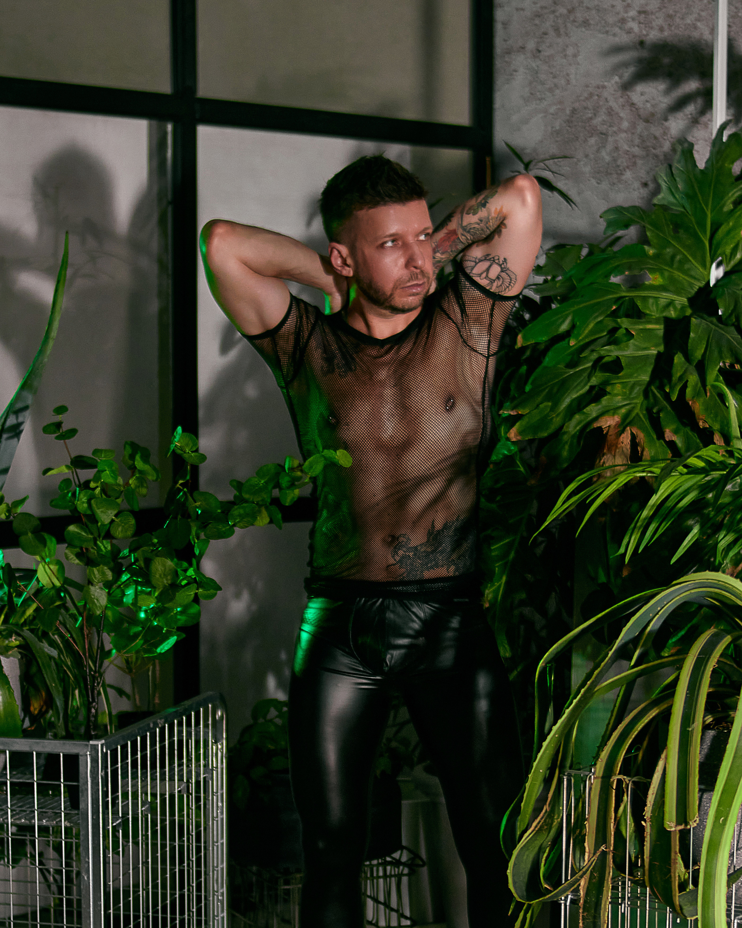 ALEJANDRO x GREENHOUSE. ANDY KIN Мужской и ню-фотограф в Москве