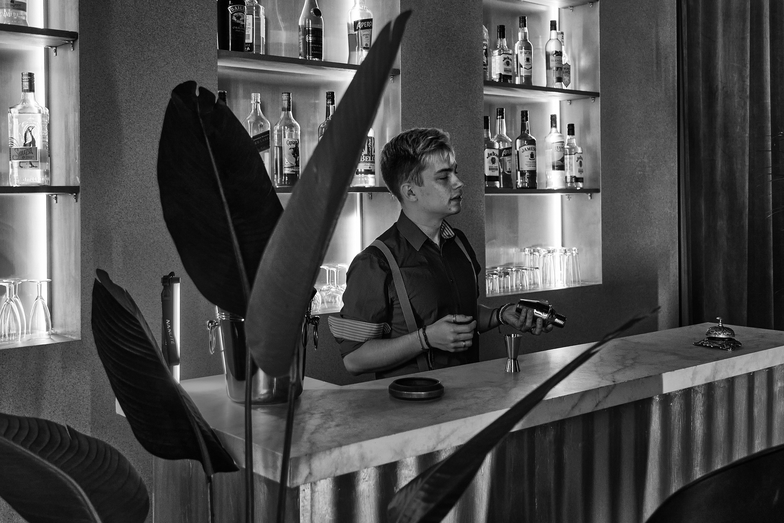 VLAD x BAR. ANDY KIN Мужской и ню-фотограф в Москве