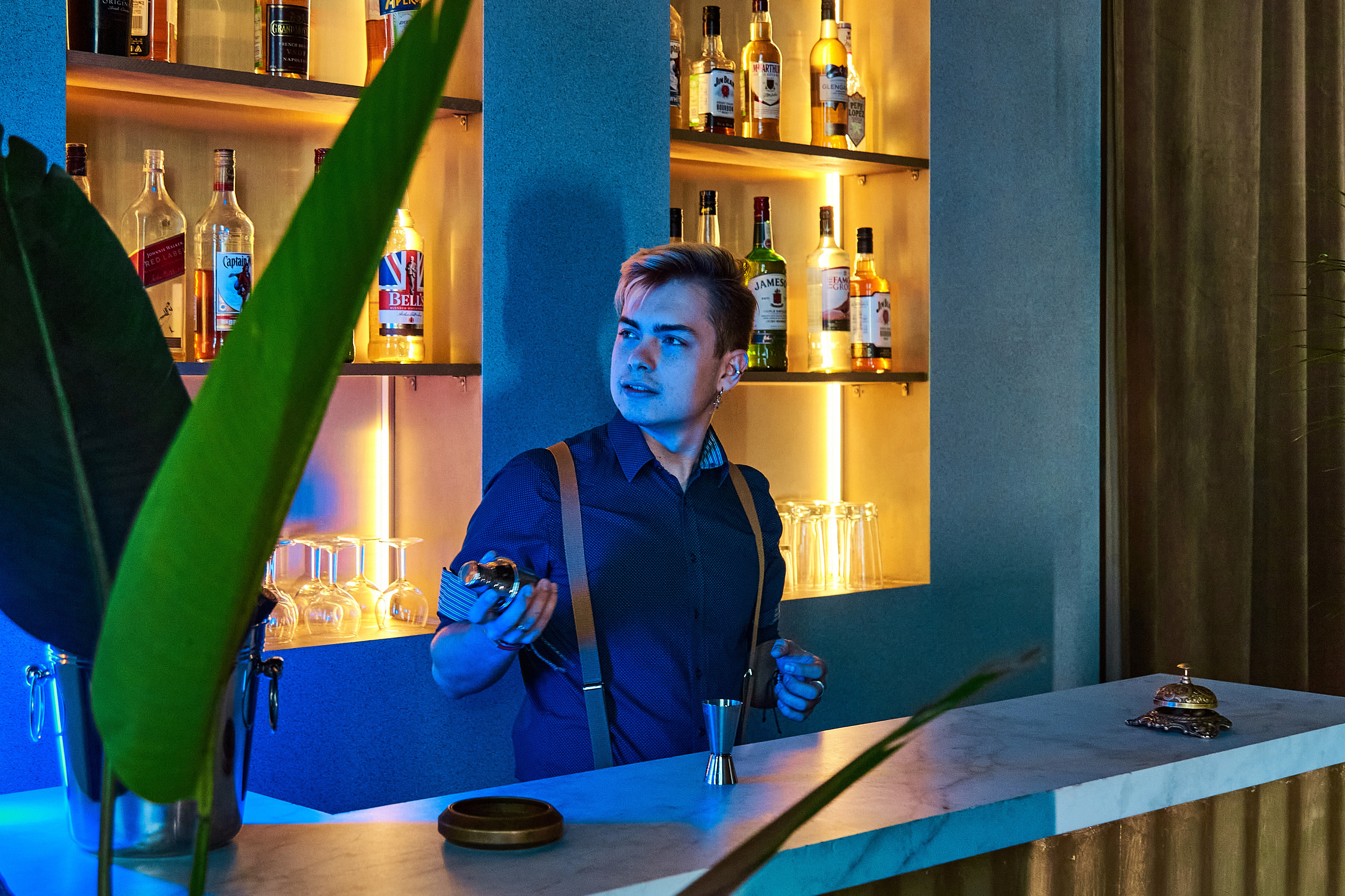 VLAD x BAR. ANDY KIN Мужской и ню-фотограф в Москве