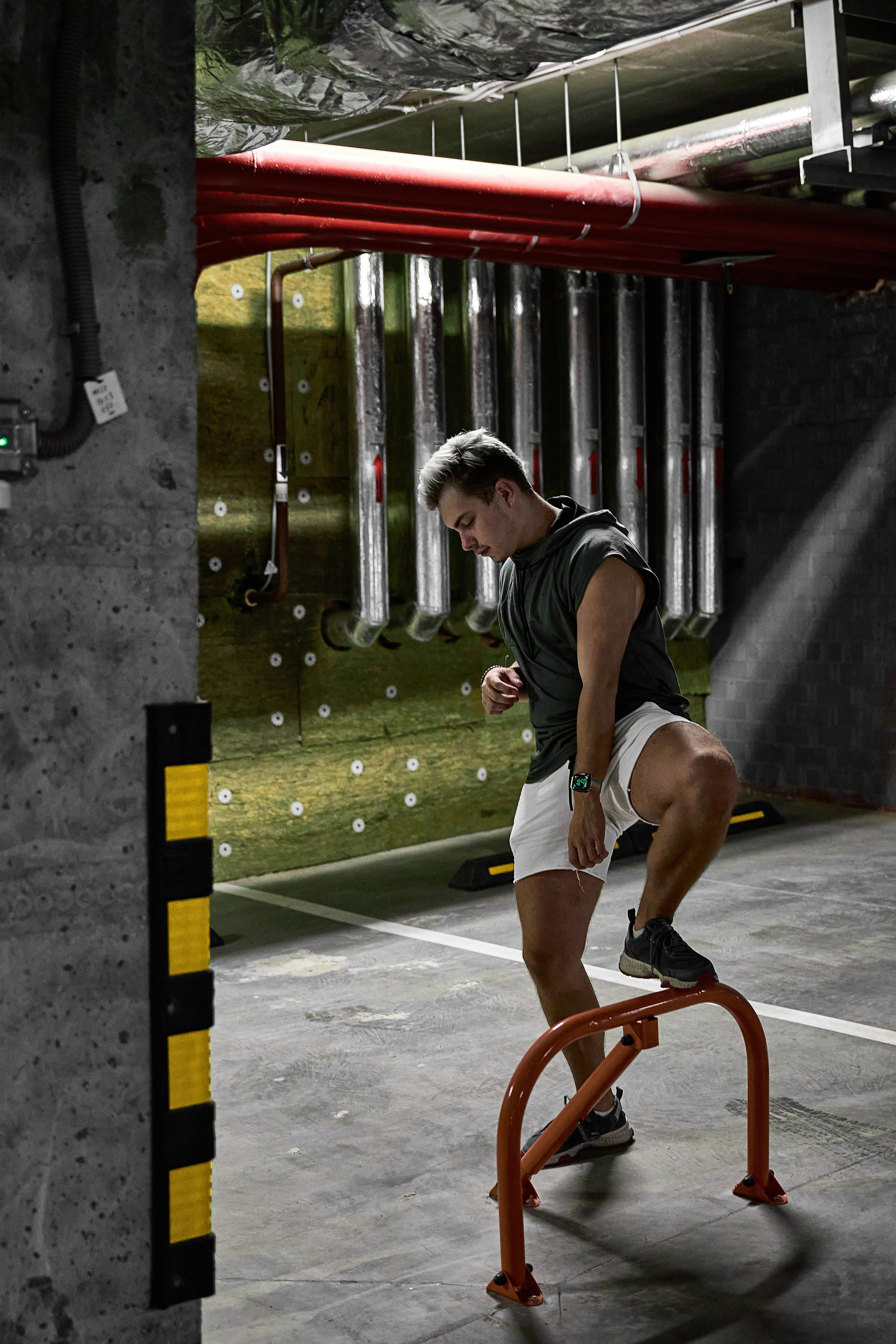 VLAD x PARKING. ANDY KIN Мужской и ню-фотограф в Москве