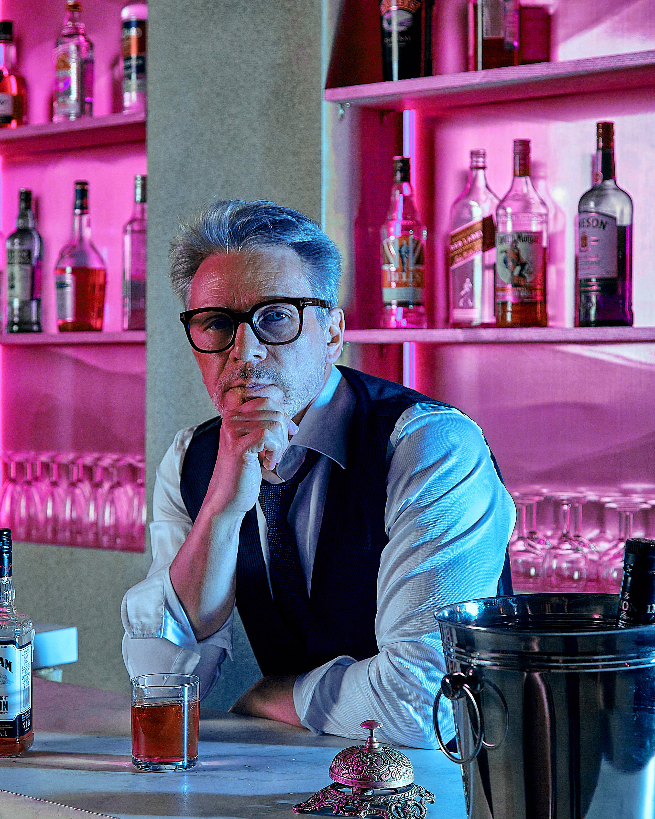 VADIM x OFFICE. ANDY KIN Мужской и ню-фотограф в Москве