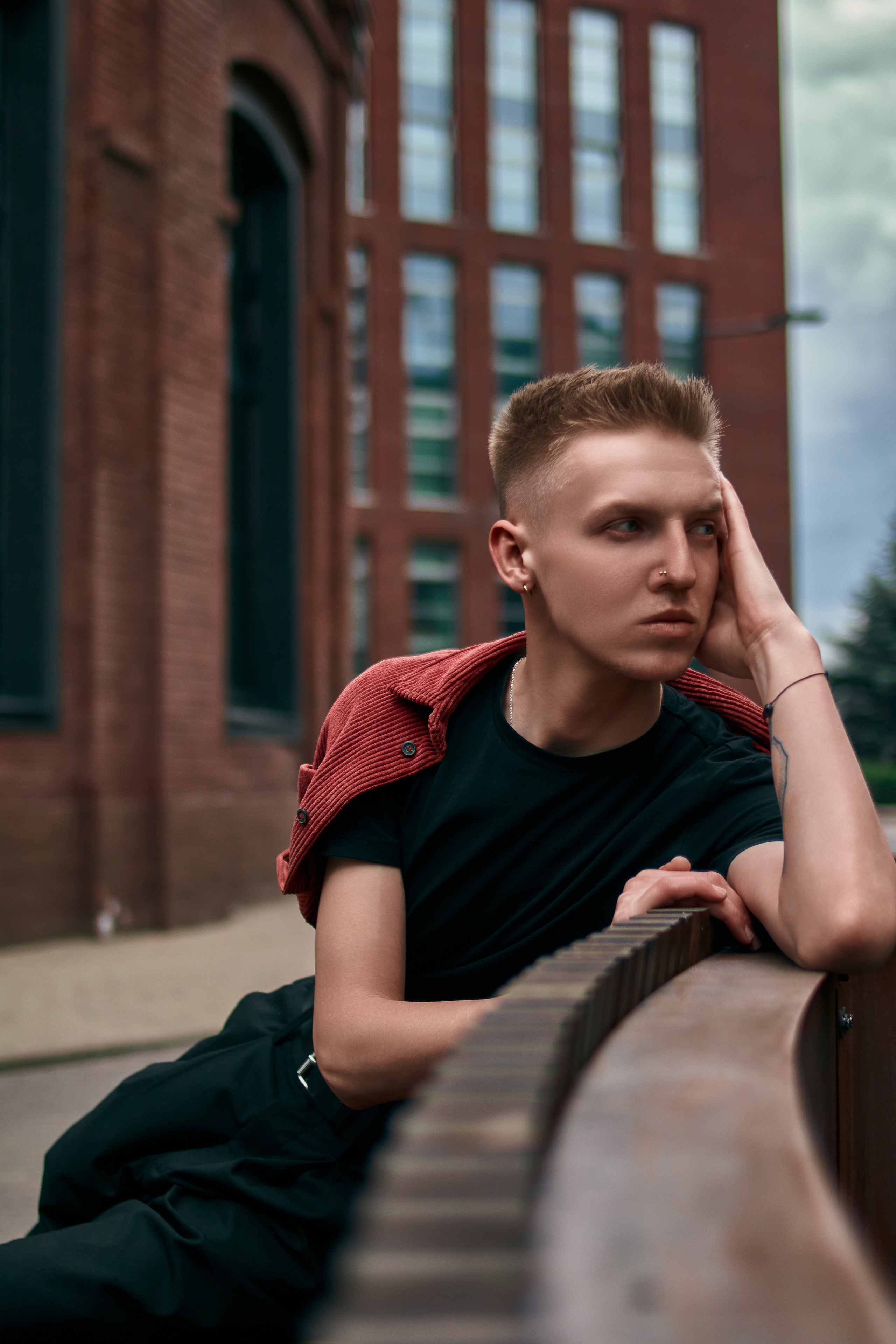 VALENTIN x SUPERMEALL. ANDY KIN Мужской и ню-фотограф в Москве