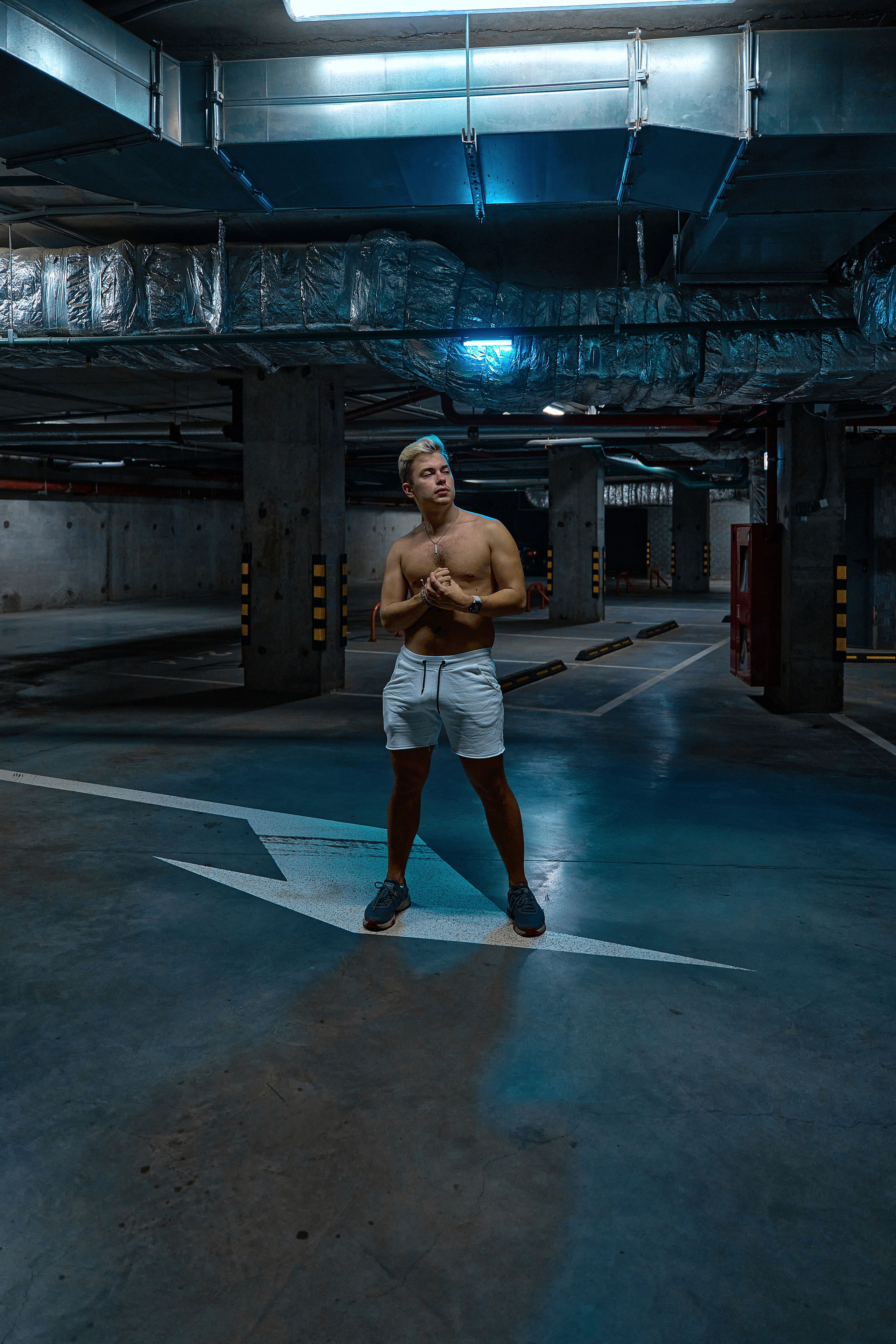 VLAD x PARKING. ANDY KIN Мужской и ню-фотограф в Москве