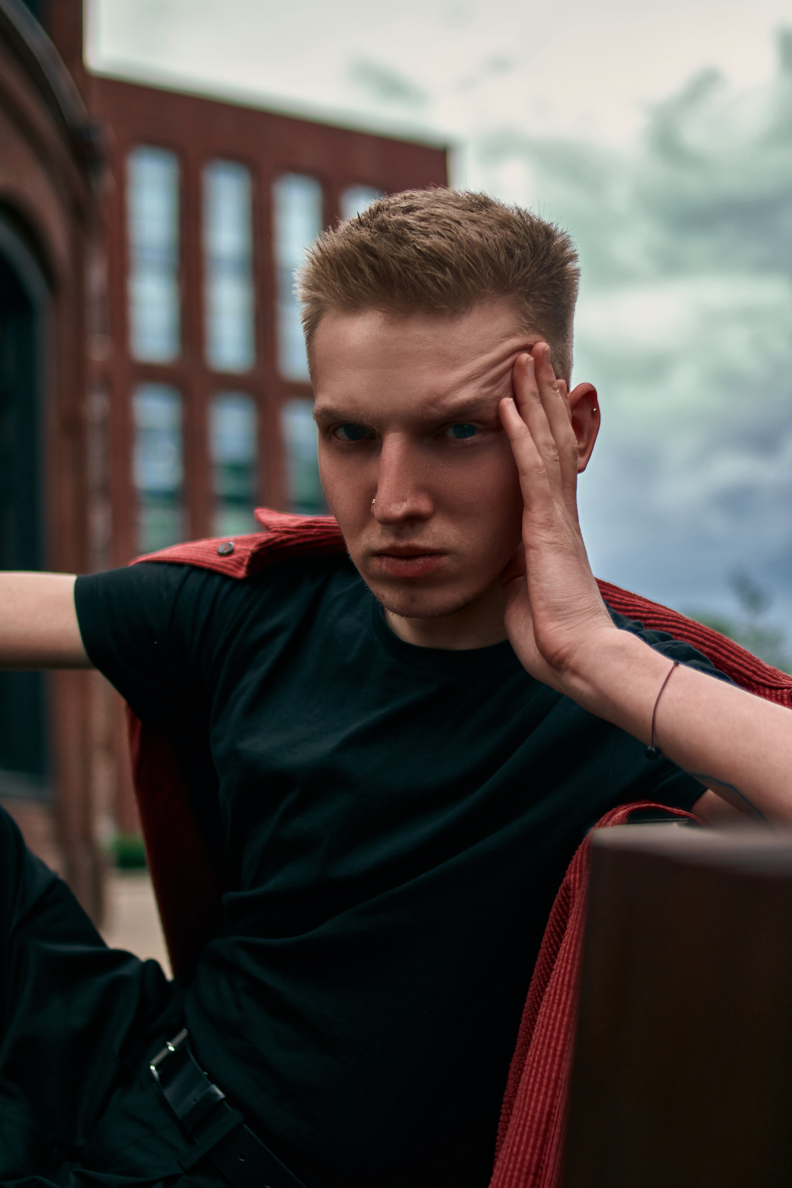 VALENTIN x SUPERMEALL. ANDY KIN Мужской и ню-фотограф в Москве