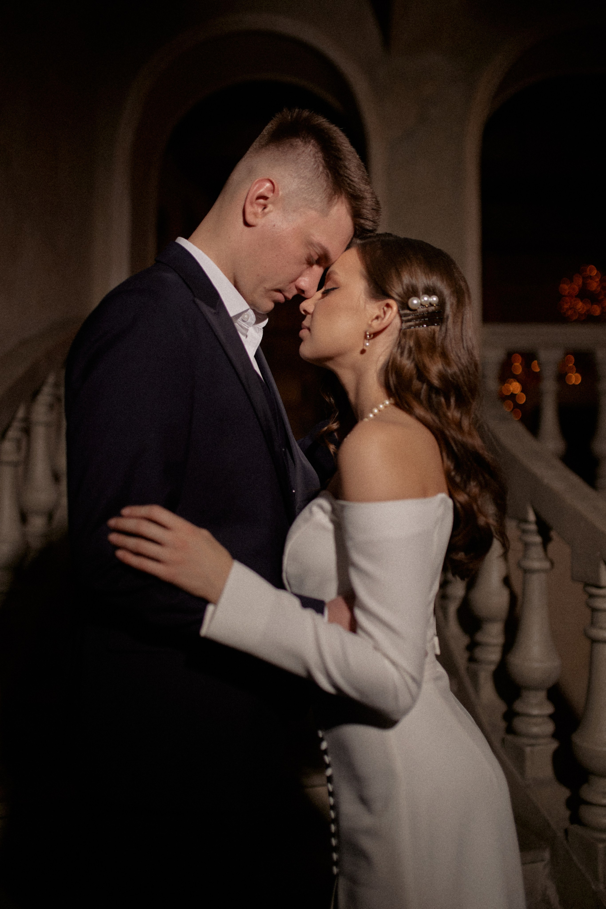 Свадебная фотосессия в Дворце Бракосочетания № 1. Сестры Карабаза. Фотографы и ретушеры в Москве и Санкт-Петербурге