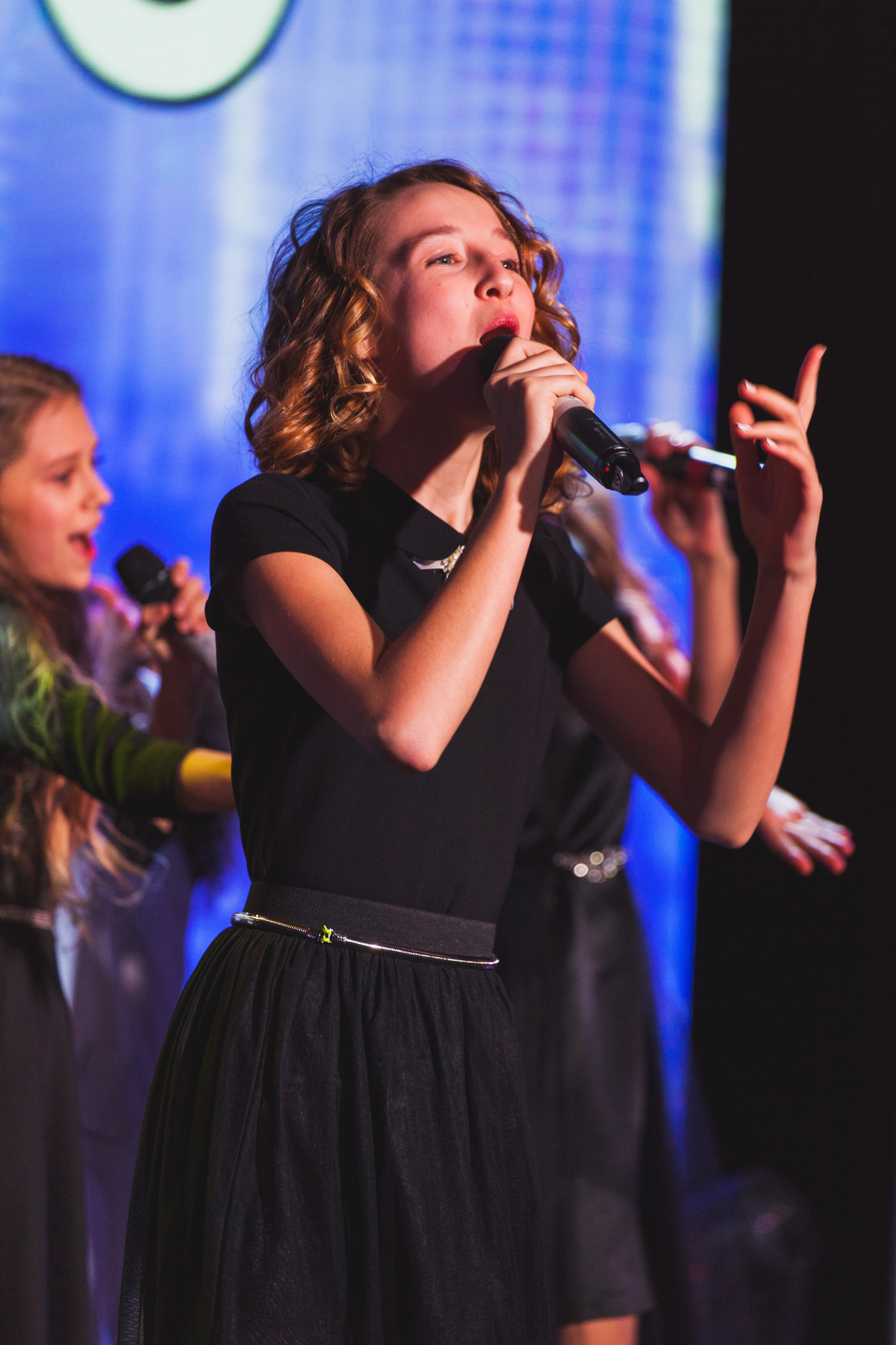 О2ТВ группа СТРАНА. Видеооператор/Фотограф Николай Завьялов