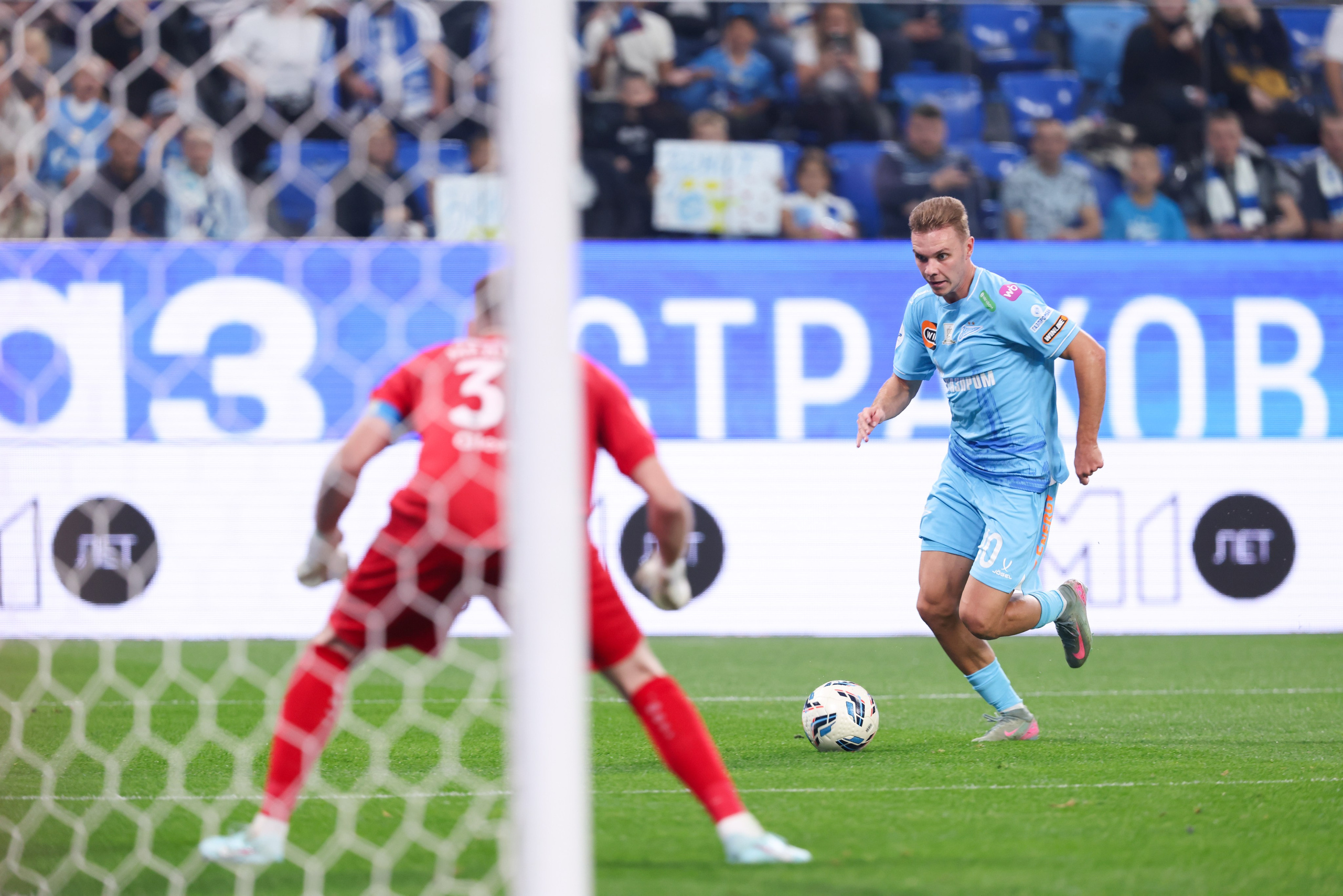 ФК «Зенит» — ФК «Пари НН» 30.08.2025. Спортивный и репортажный фотограф Антон Тереханов