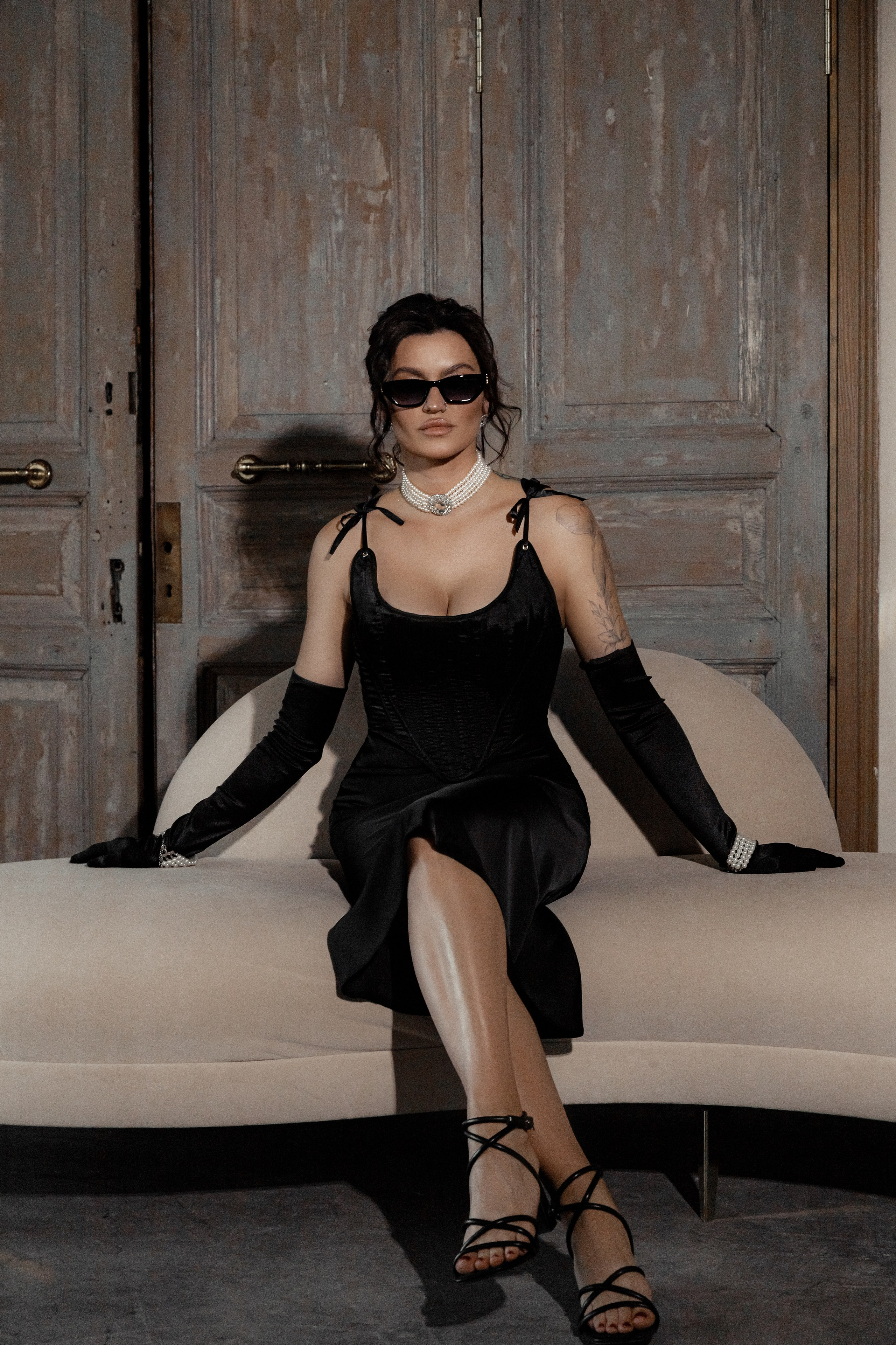 Фотосессия в стиле «Дорого пiZдец». Натали Маглер женский фотограф в Сочи | Адлер | Красная Поляна