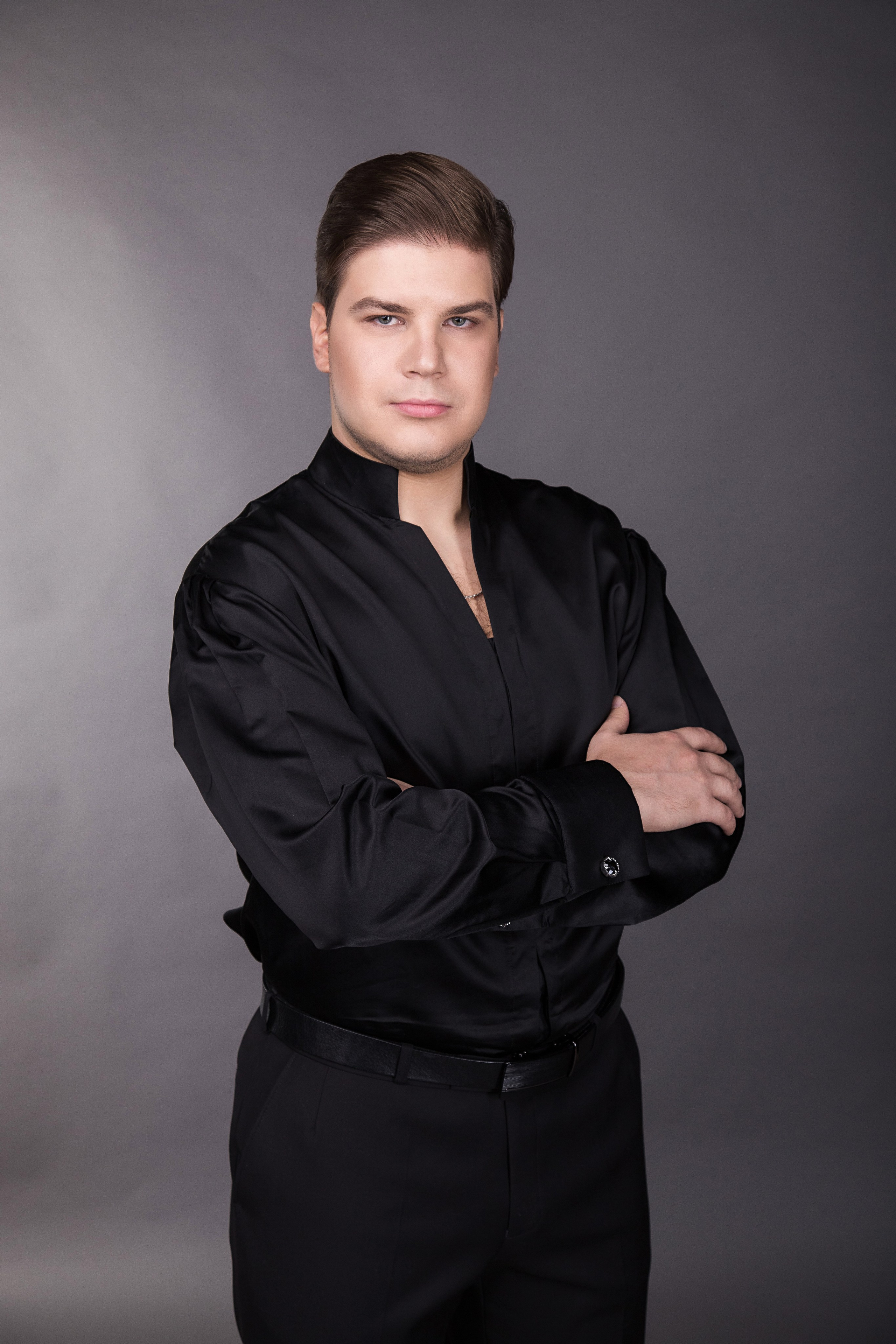 Для афиши. Креативный и женский Фотограф Омске Наталья Лебедева