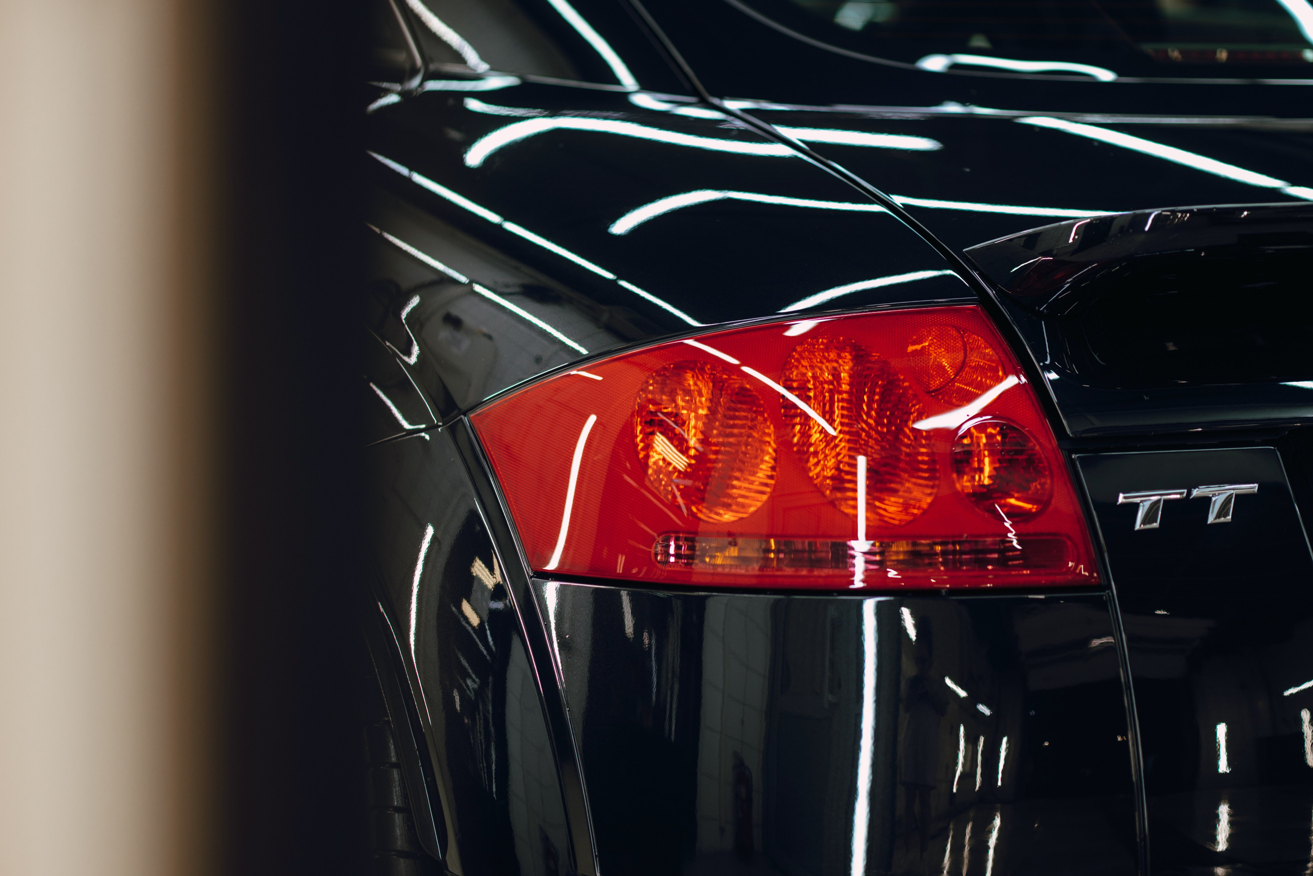 Audi TT 8N. DeLorein