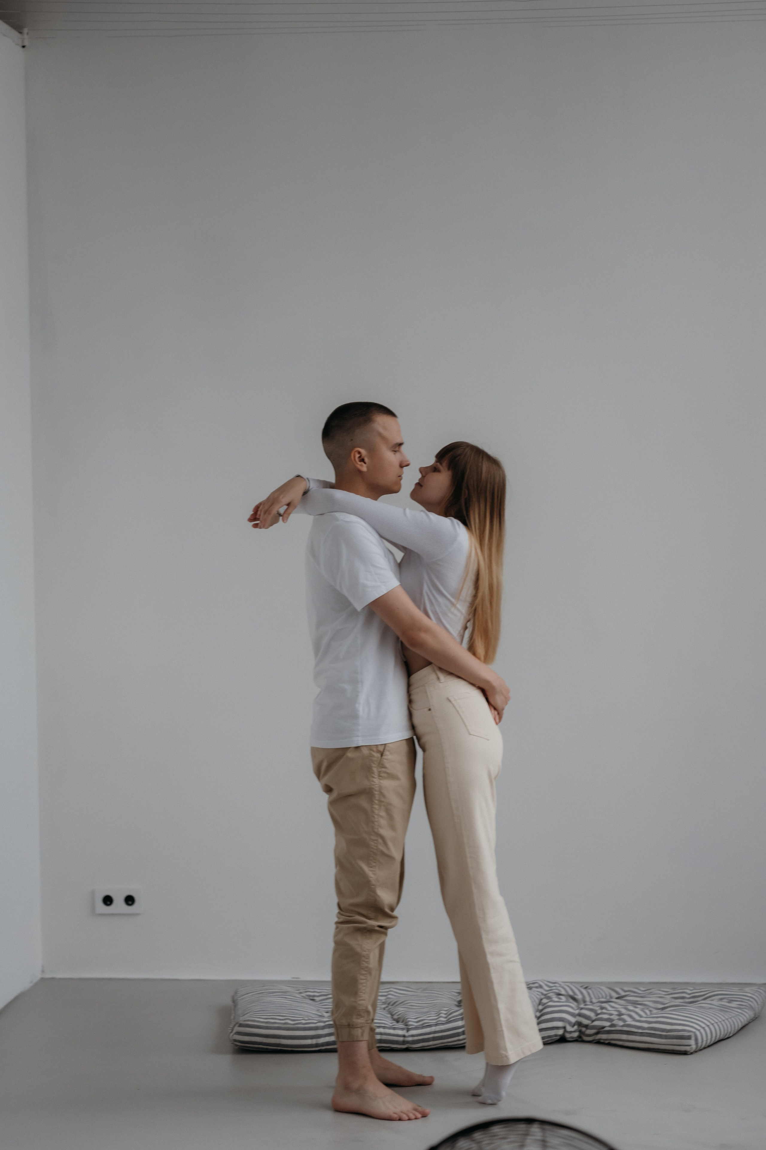 Парная фотосессия в студии в Архангельске. Портретный и свадебный фотограф в Архангельске Елизавета Стрекаловская