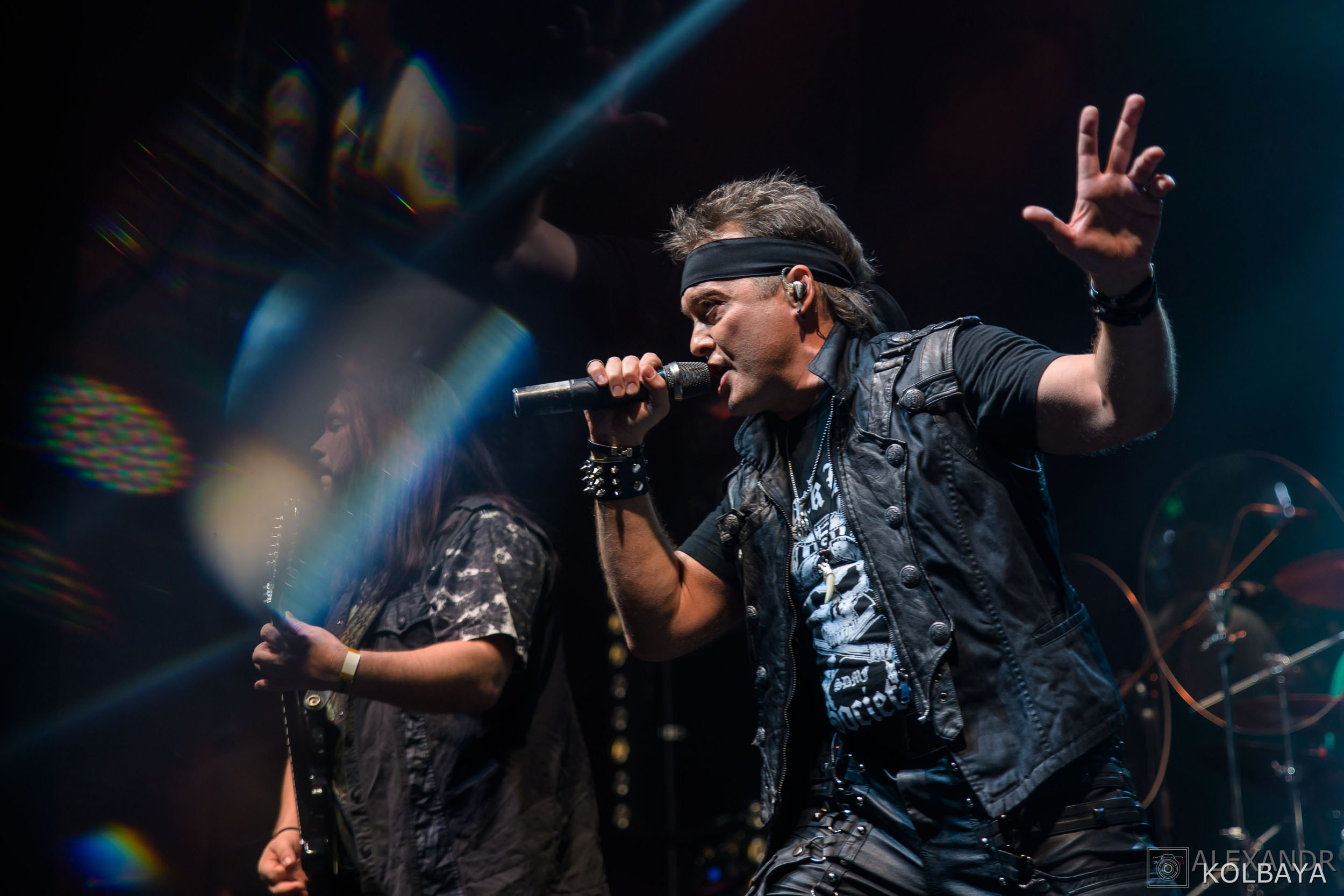 Эпидемии 29 лет — концерт в день рождения. Концертный и театральный репортажный фотограф в Москве Александр Колбая