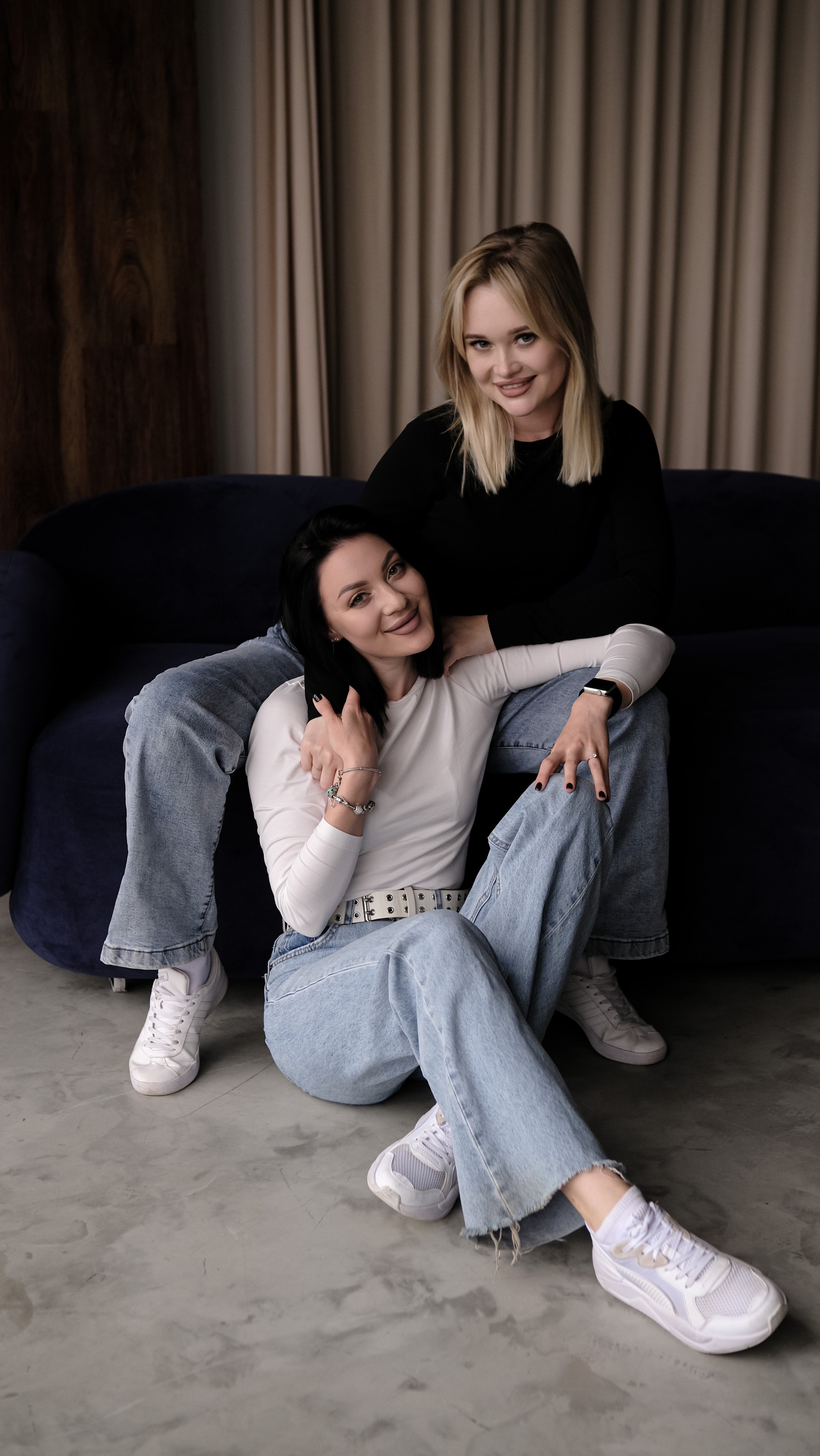 Лия и Юля. Главная