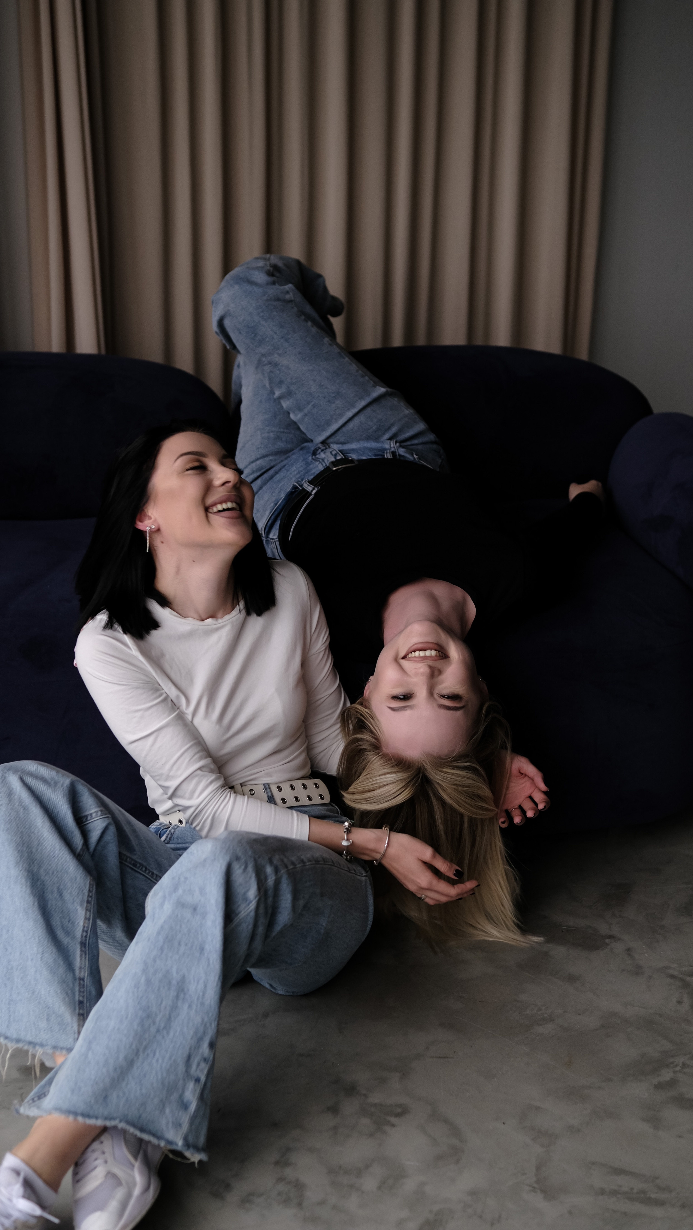 Лия и Юля. Главная