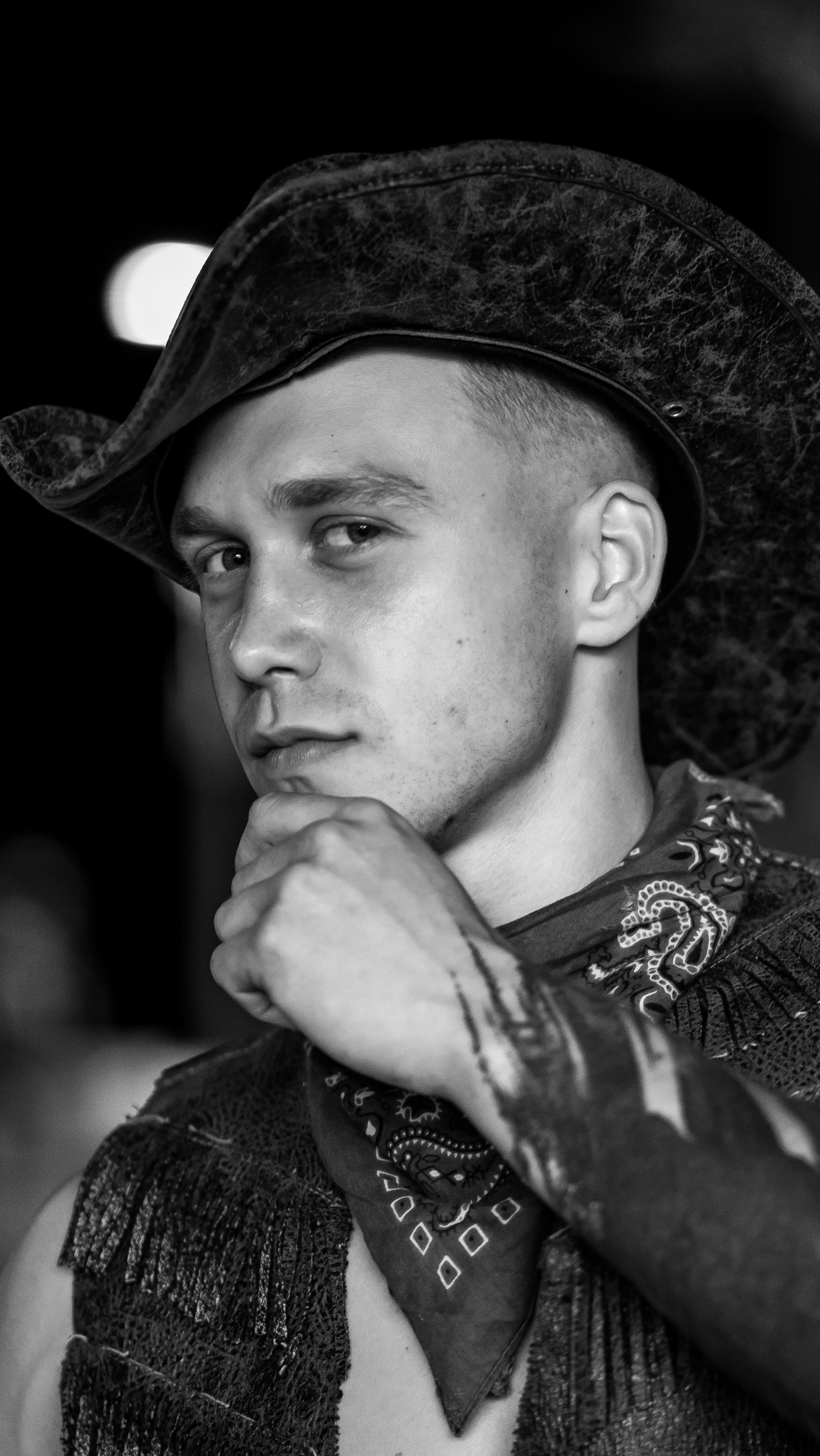 Мужской портрет. Главная