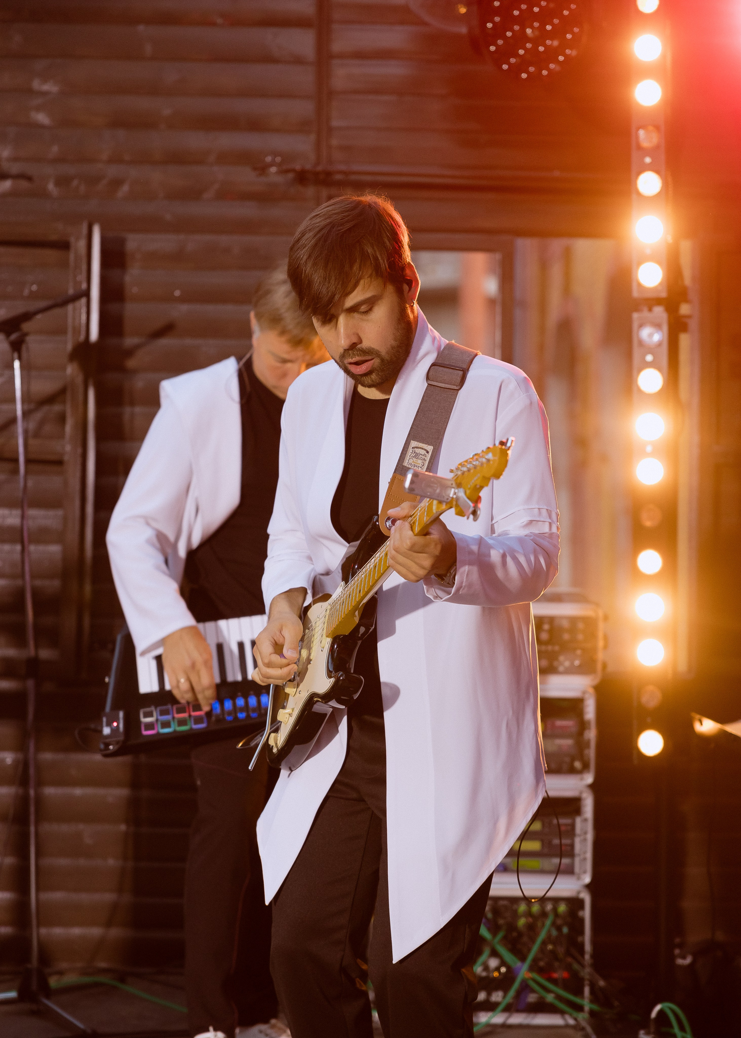 Дмитрий и Алита. Фотограф Эмиль Исякаев