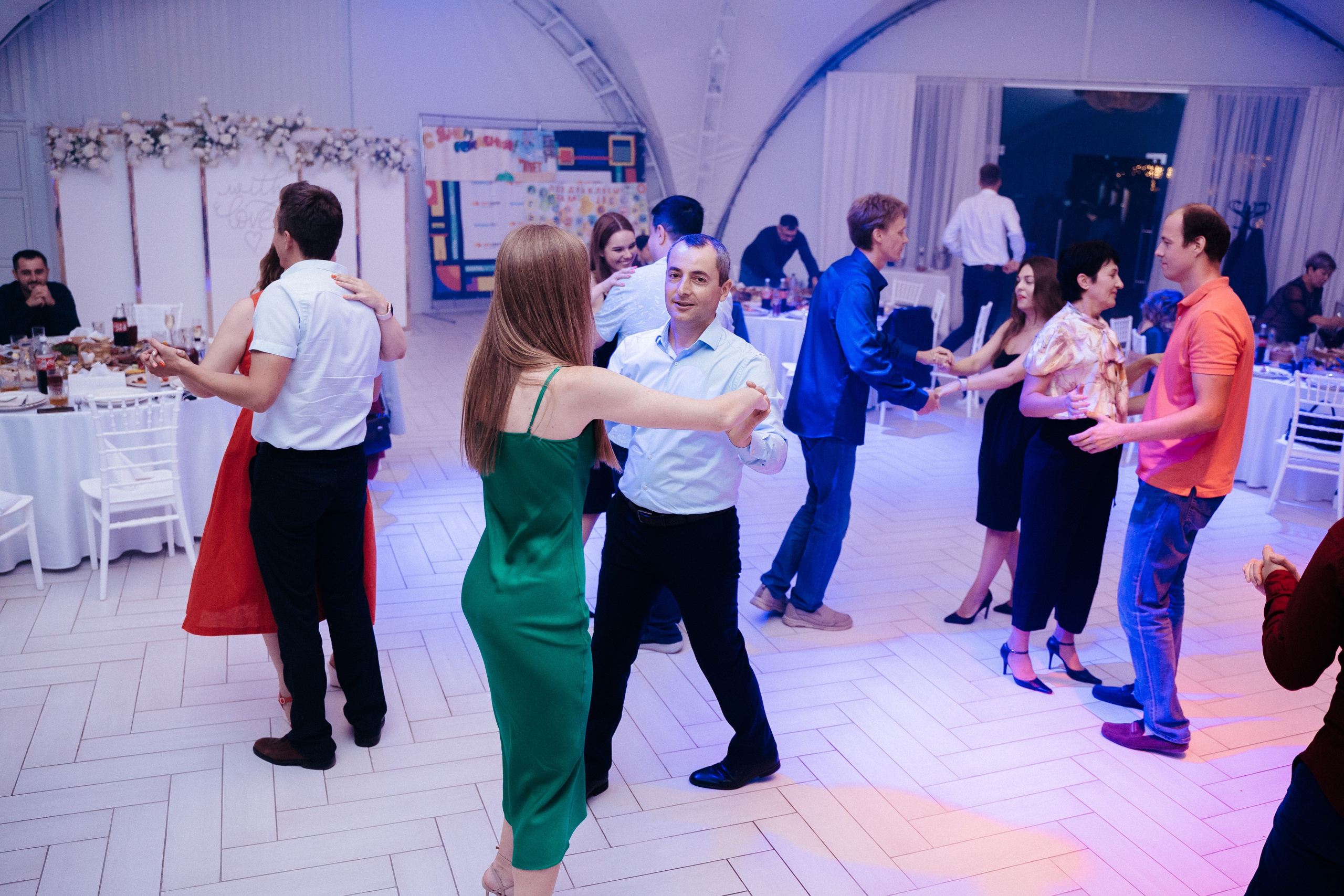 Ави Центр. Свадебный фотограф в Симферополе