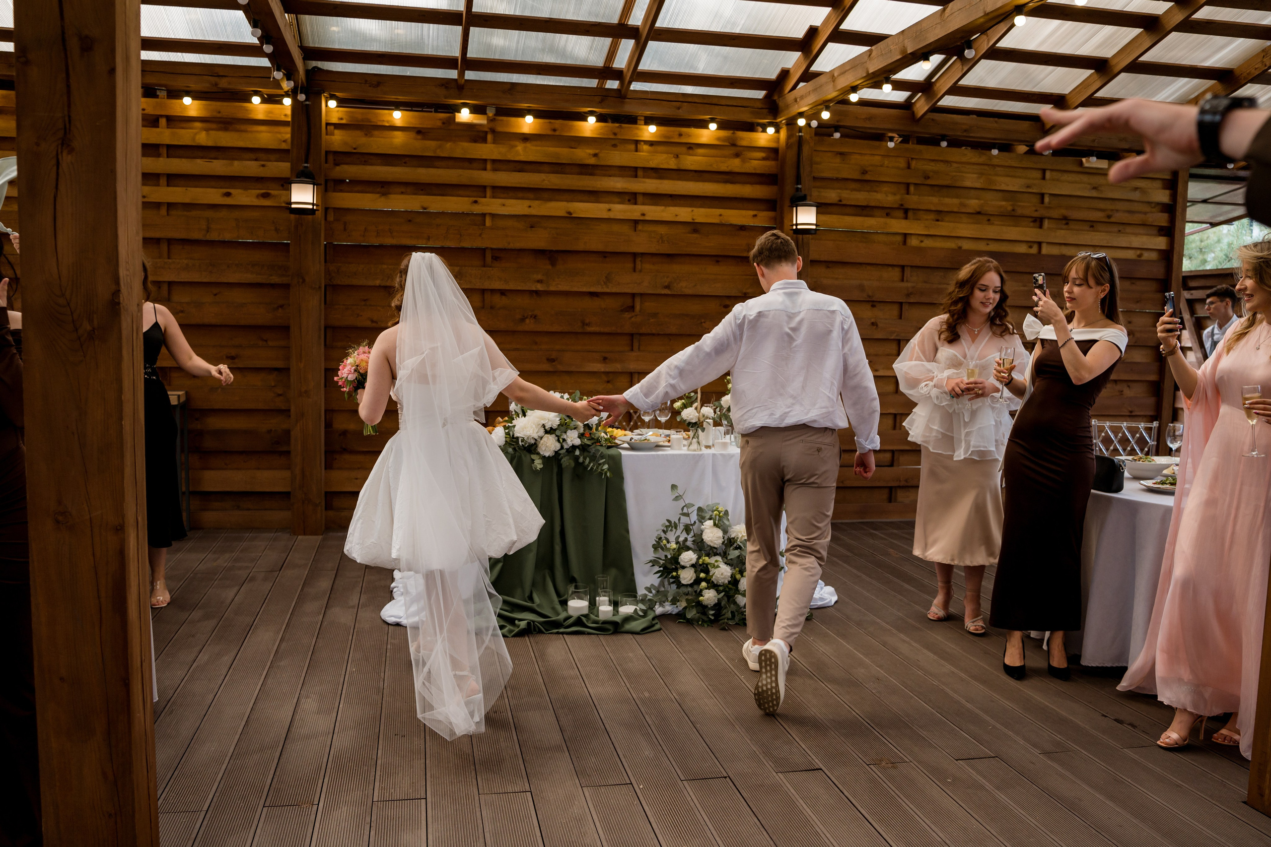 Иван и Дарья. Свадебный банкет, Теплица парк. Фотограф и видеограф в Москве и Московской области Мария Вишня