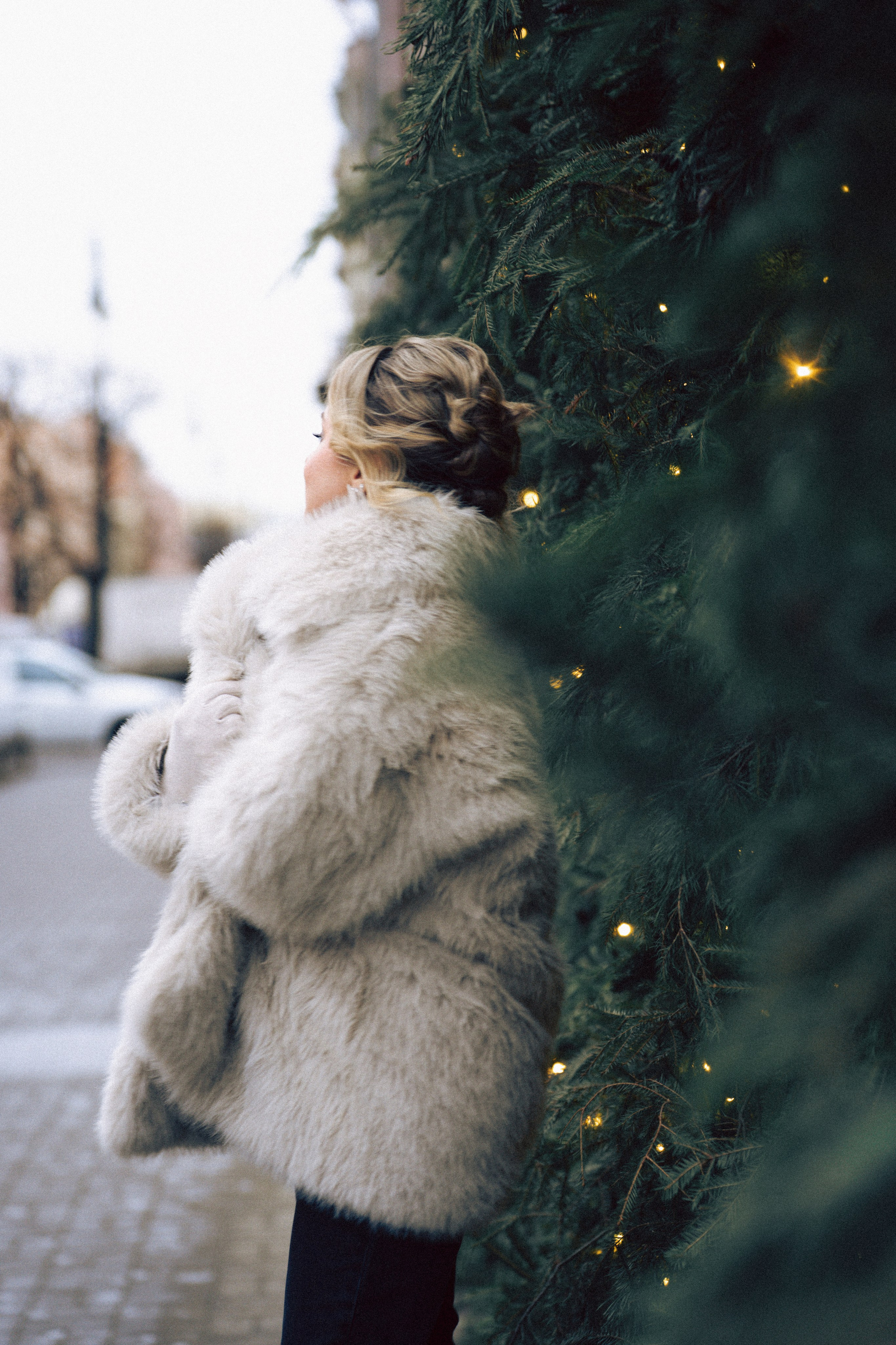 НОВОГОДНЯЯ ФОТОСЕСИИЯ В СТУДИИ ДЛЯ ДЕВУШКИ И ПРОГУЛКА ПО ЧЕРНЫШЕВСКОЙ. Профессиональный фотограф, Санкт-Петербург — Виктория Богомолова