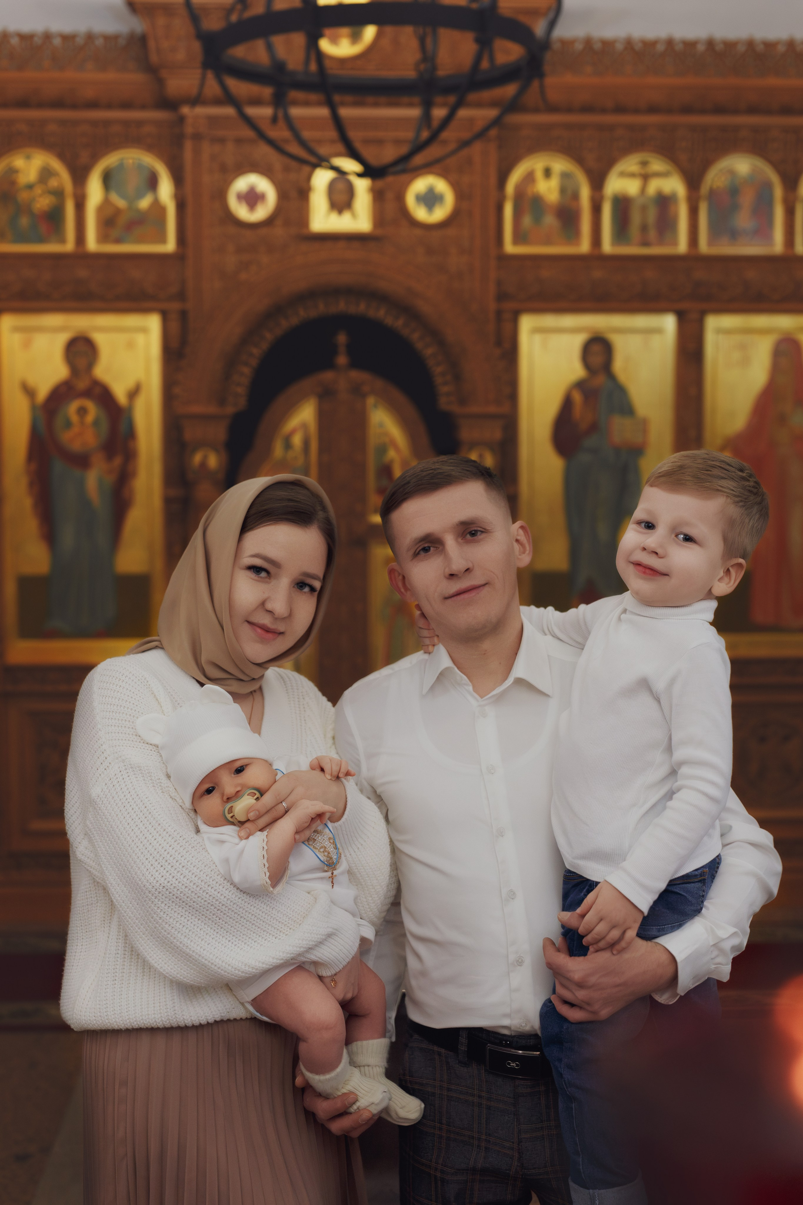 Храм Преображения Господня (г. Долгопрудный). Фотограф Newborn и церковных Таинств