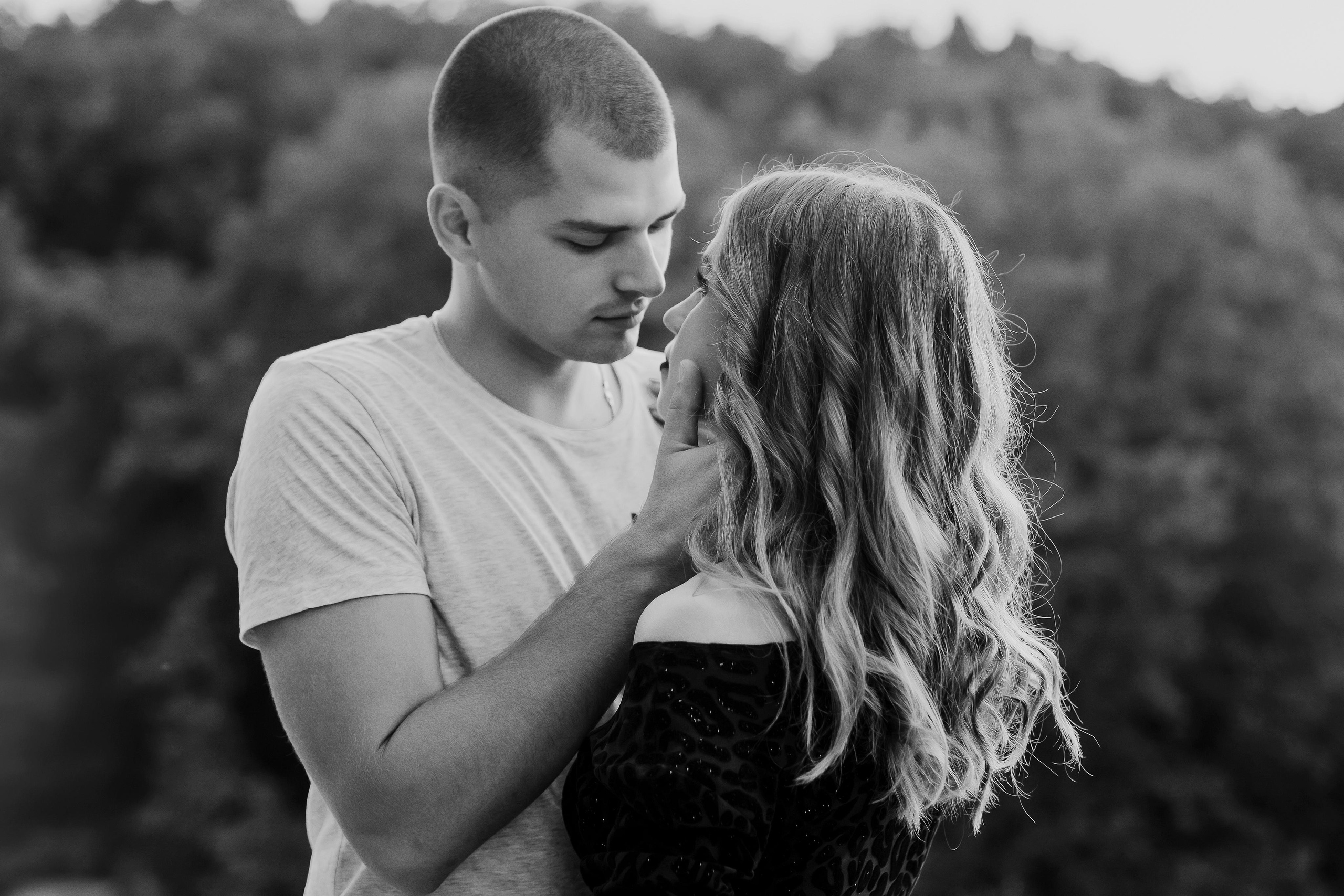 Чувства через ЧБ. Свадебный и семейный фотограф в городе Воронеж. Ирина Боловина