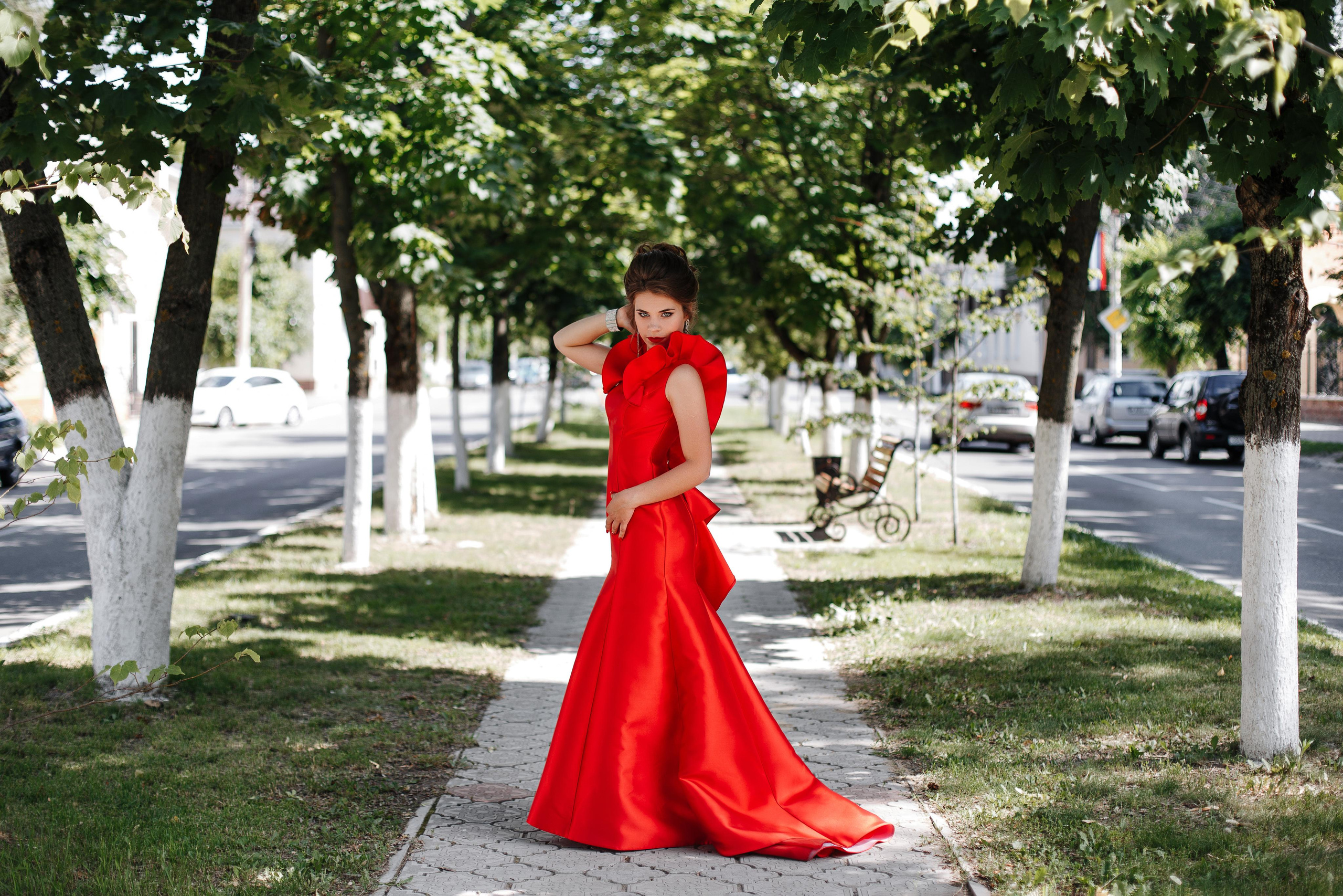 Девушка в красном. Свадебный и семейный фотограф в городе Воронеж. Ирина Боловина