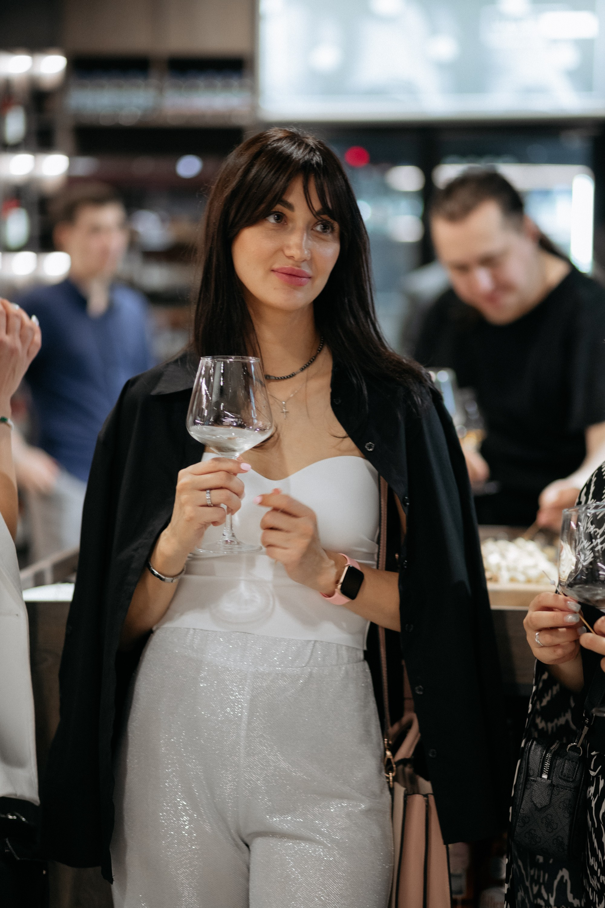 BY SIMPLE ВИНОТЕКА — ОТКРЫТИЕ. СВОИ. ФОТООТЧЕТЫ-СОБЫТИЯ-МЕСТА