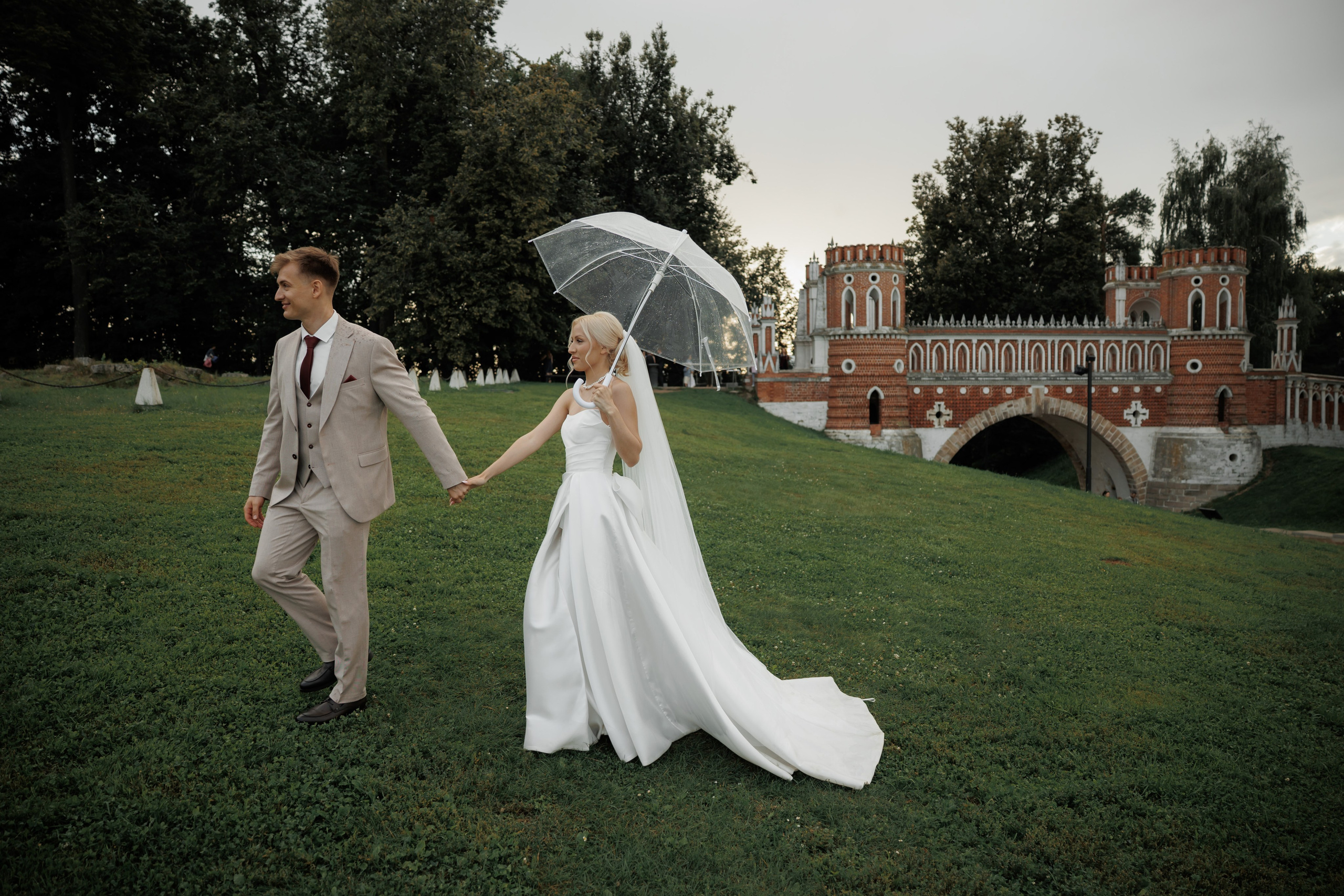 Отель «Милан», Шипиловский ЗАГС, прогулка в парке Царицыно. Свадебный и репортажный фотограф (Москва, Королев и другие)