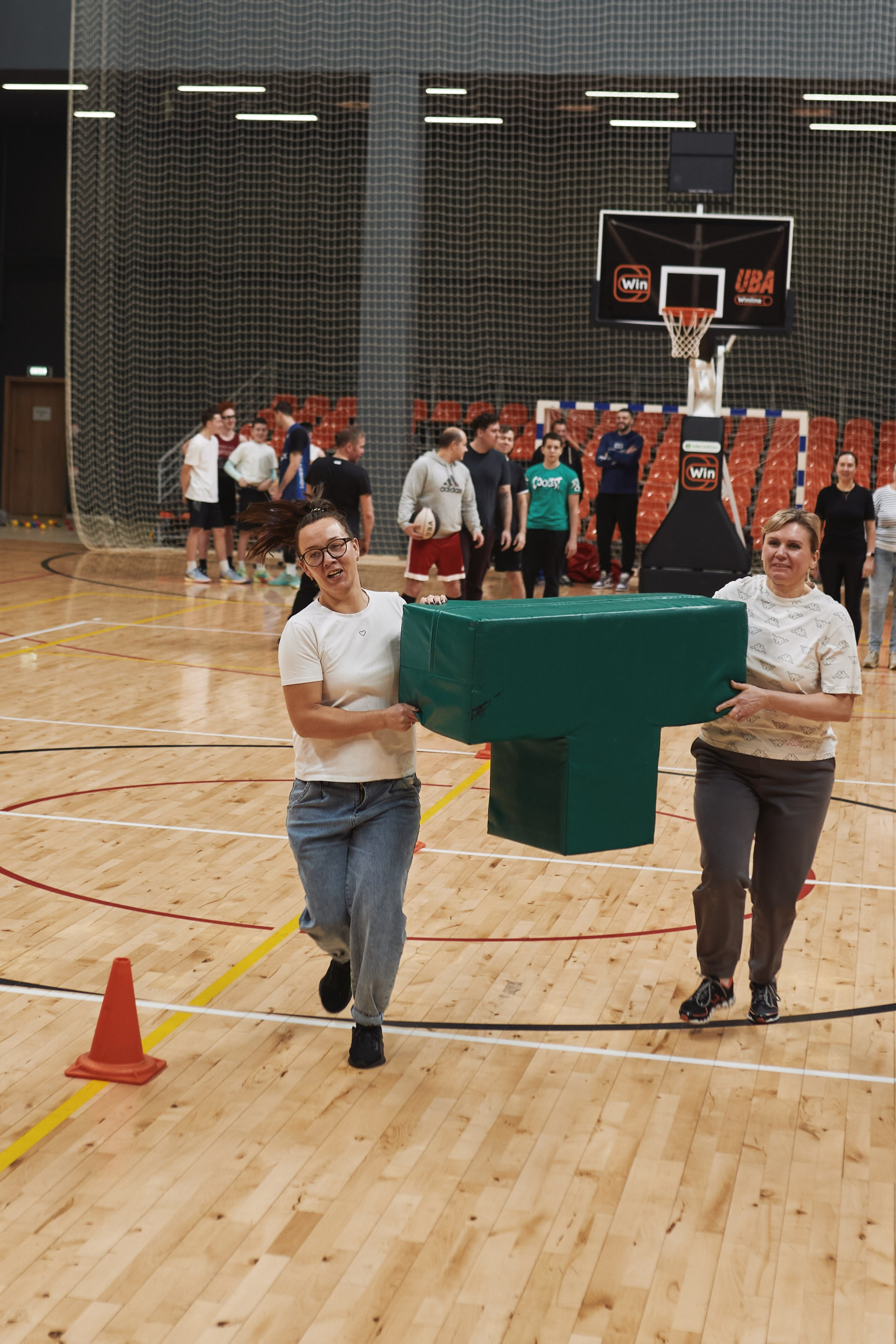 Новогодний баскетбол 2025. Детская лига. Евгений Бреча. Коммерческий и бэкстейдж фотограф в Москве