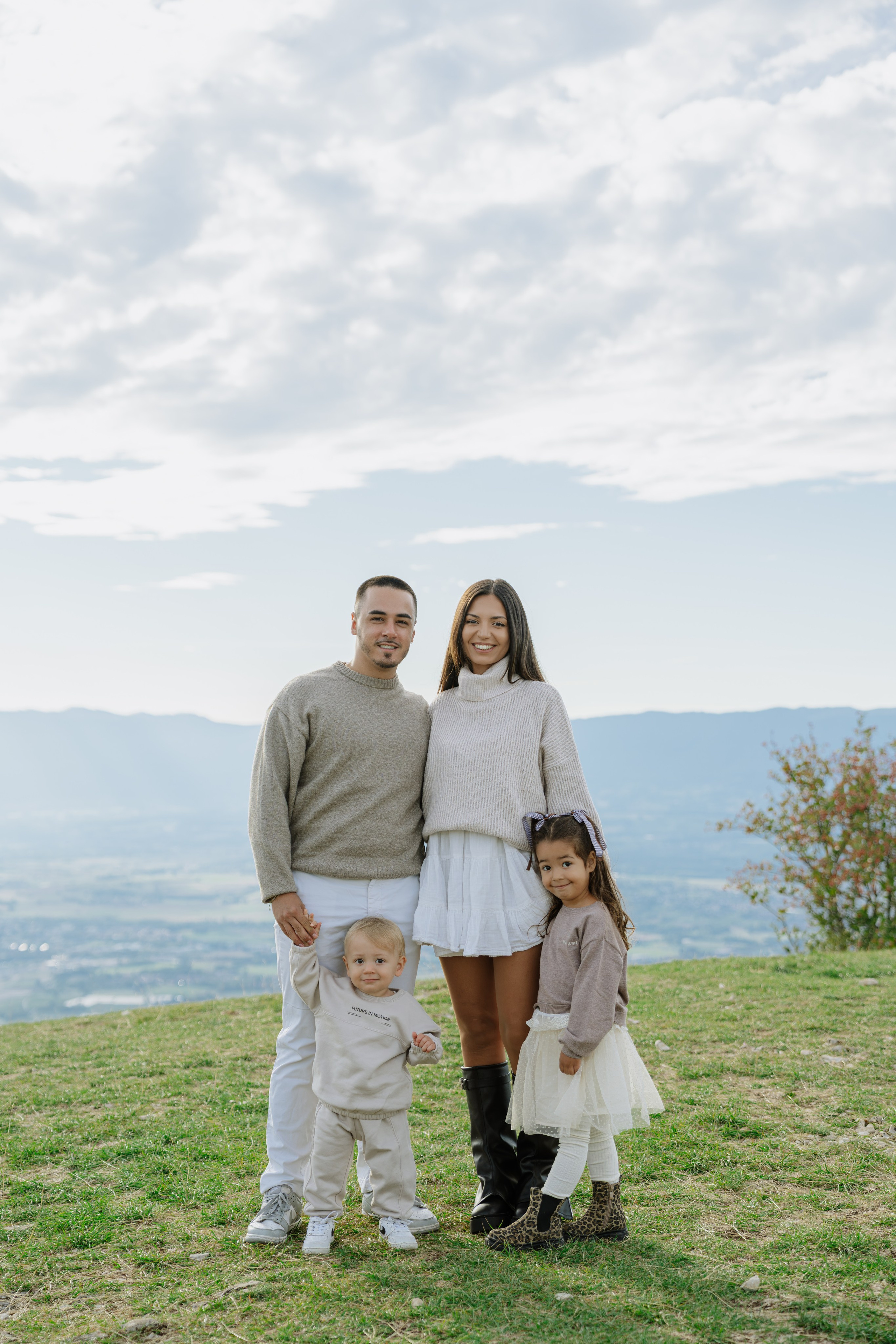 Yasmina, Ludovic & Mia, Liam. Профессиональный свадебный фотограф в Женеве и Швейцарии | Таня Вовчецкая