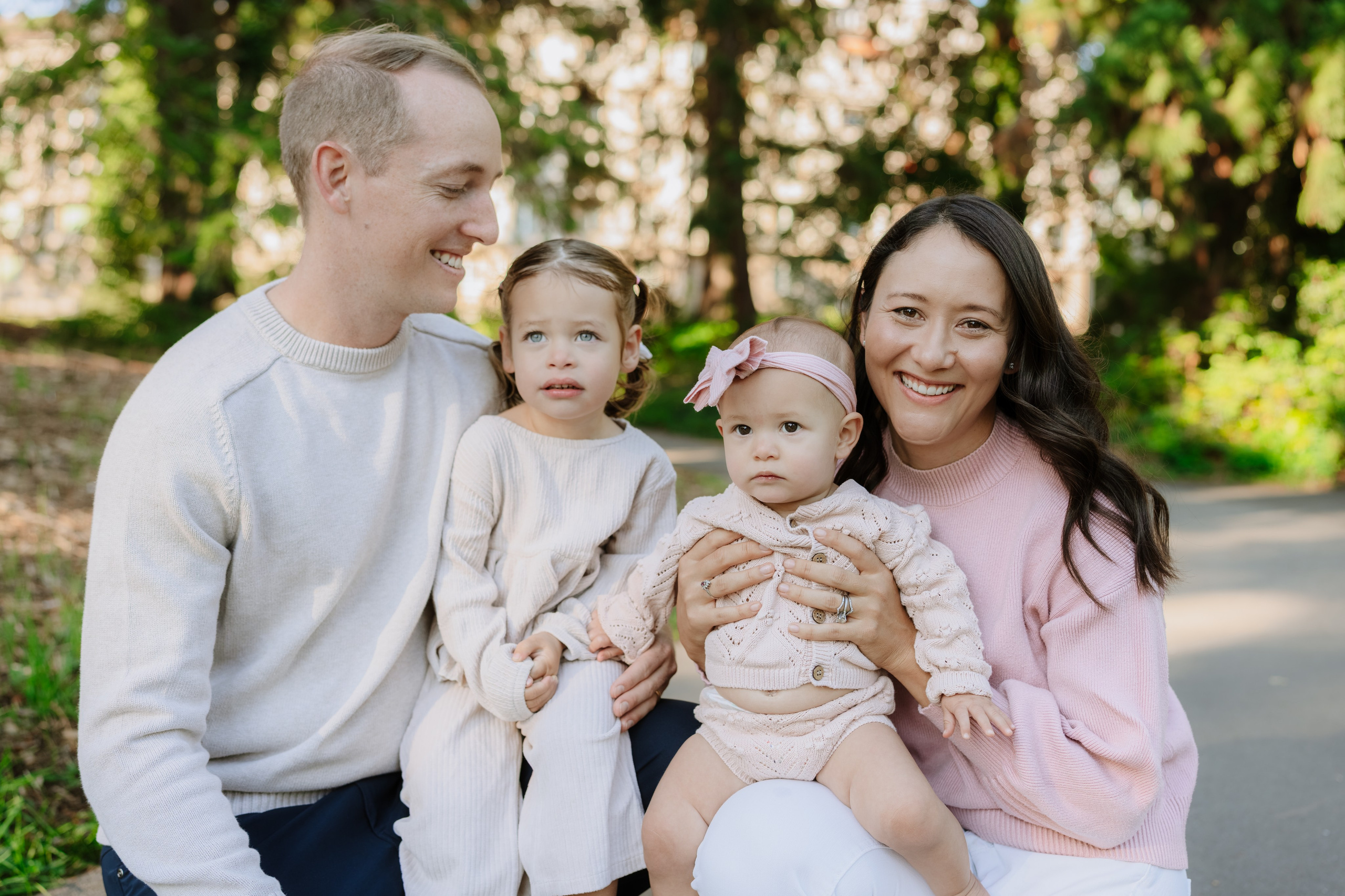 Andie & Will with daughters. Профессиональный свадебный фотограф в Женеве и Швейцарии | Таня Вовчецкая