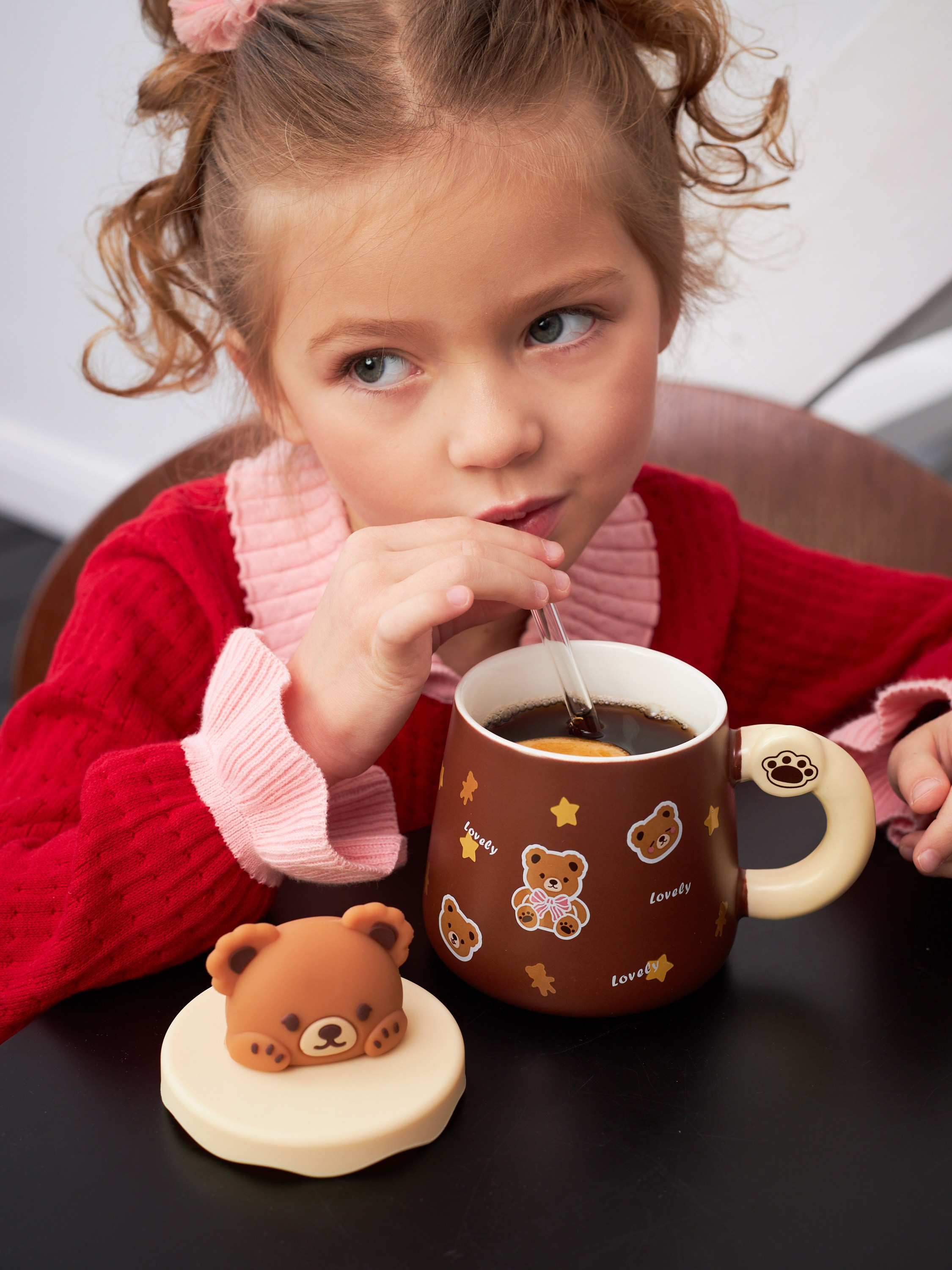 Фотосъемка посуды термосов Екатеринбург товары для кухни Wildberries ВБ Ozon предметка Екб заказать цена. Фотограф Екатеринбург Анастасия Жерновская | Маркетплейсы и нейрофото