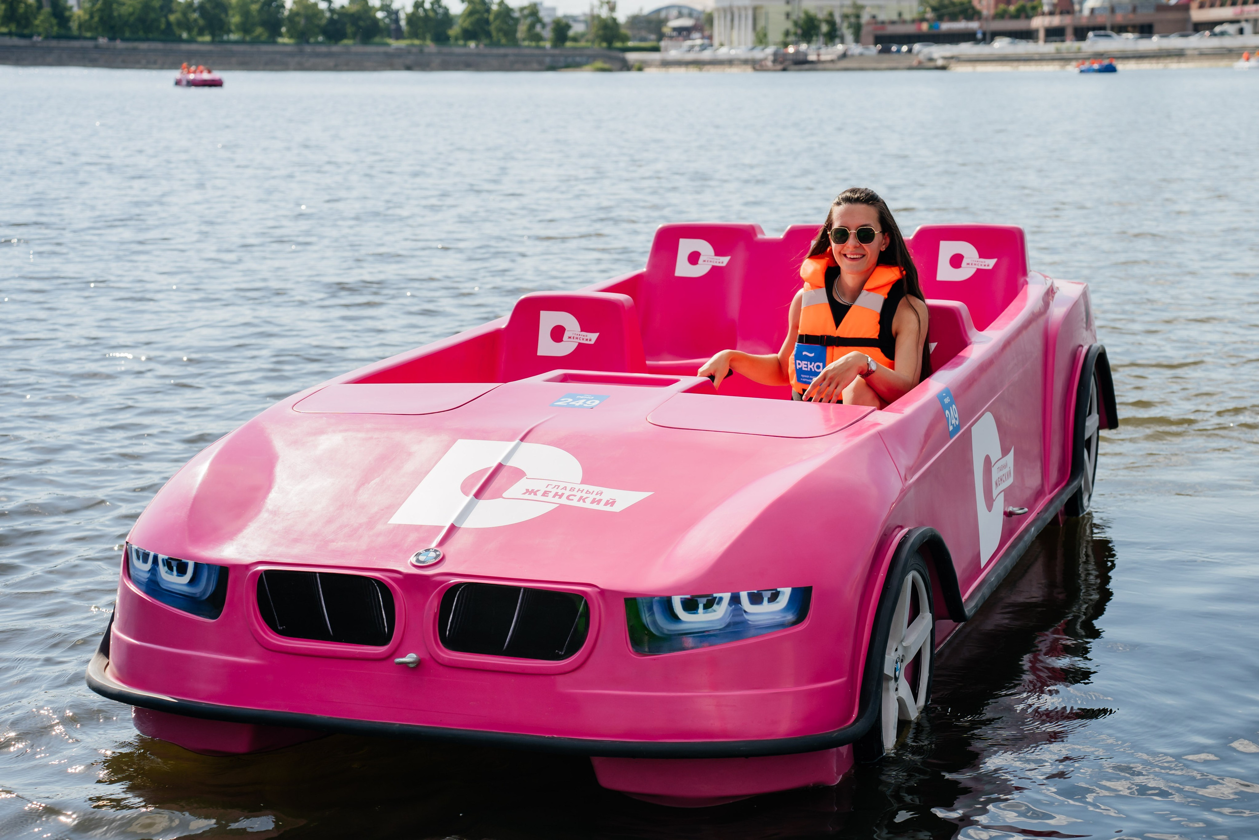 Съемка катамаранов для телеканала Домашний. Видеограф и Фотограф в Челябинске Ксения и Владимир Рюмины