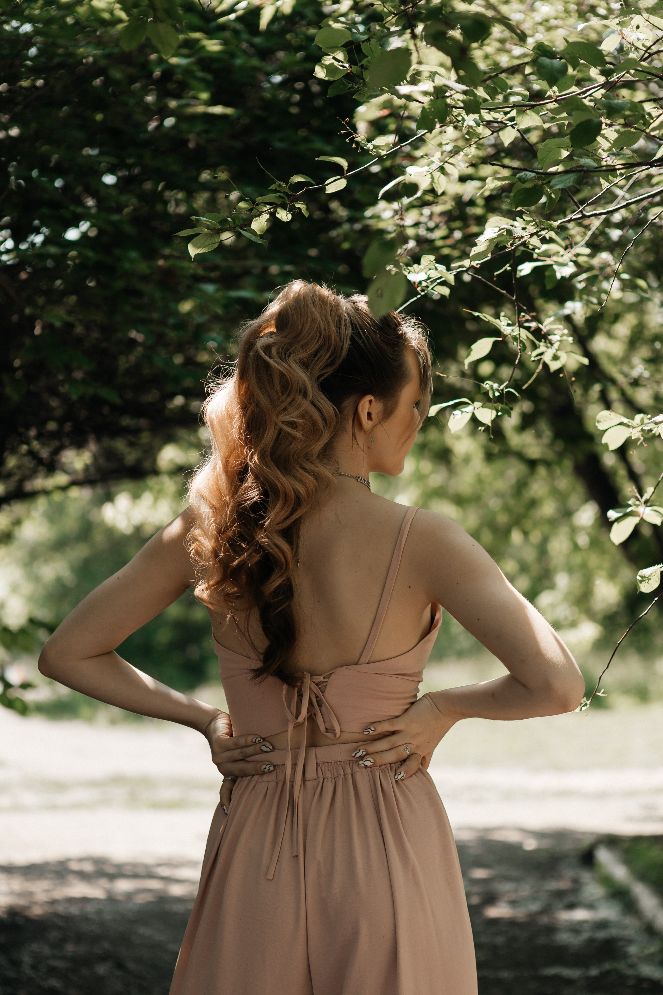 фотосессия на улице, фотопрогулка, фото прогулка, Иркутск, женская фотосессия, женский фотограф, фотопрогулка для девушки, уличная фотосессия, стрит фото, стрит фотосессия, фотография девушки на прогулке