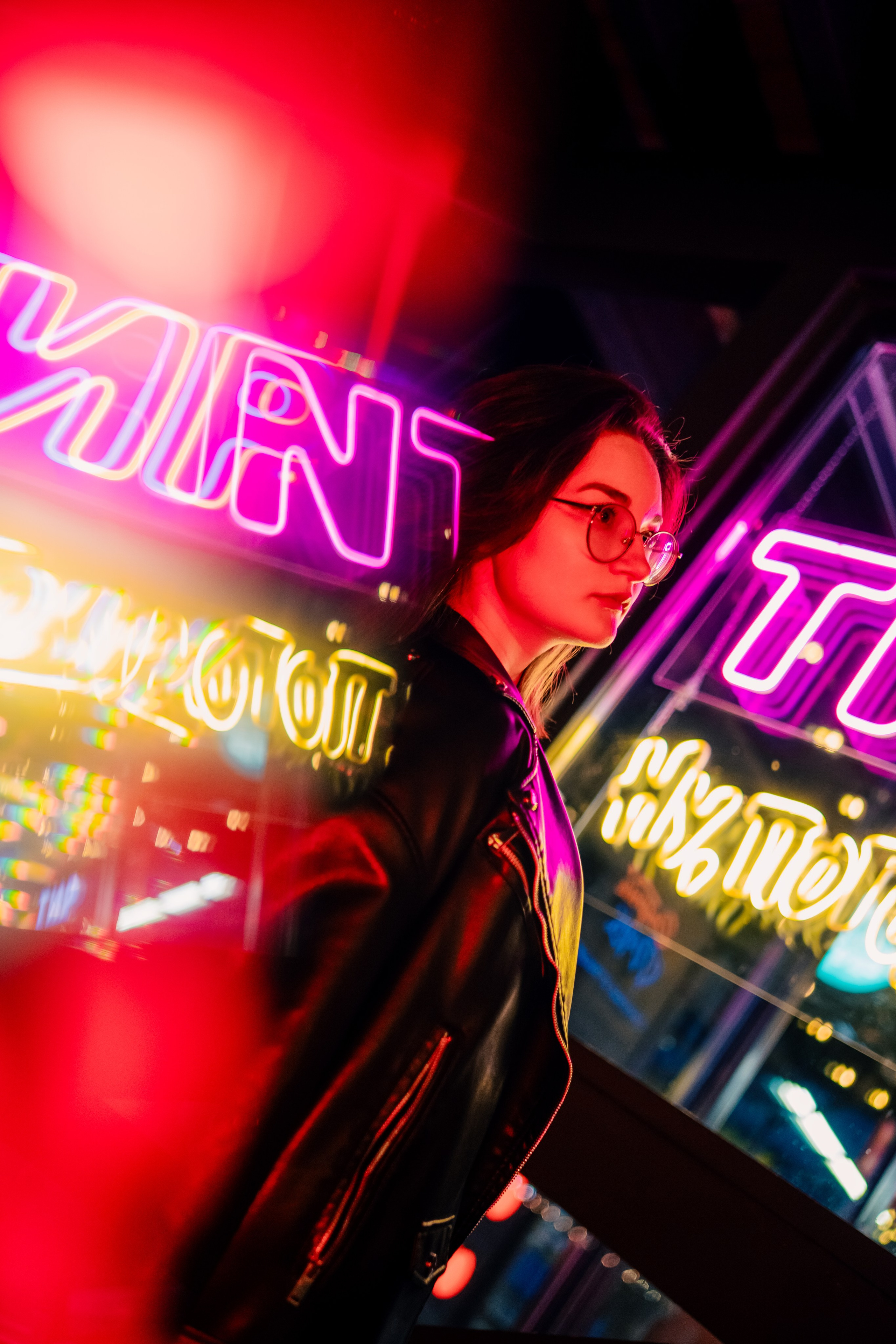 Юля | Палитра неоновых огней. Felixtones