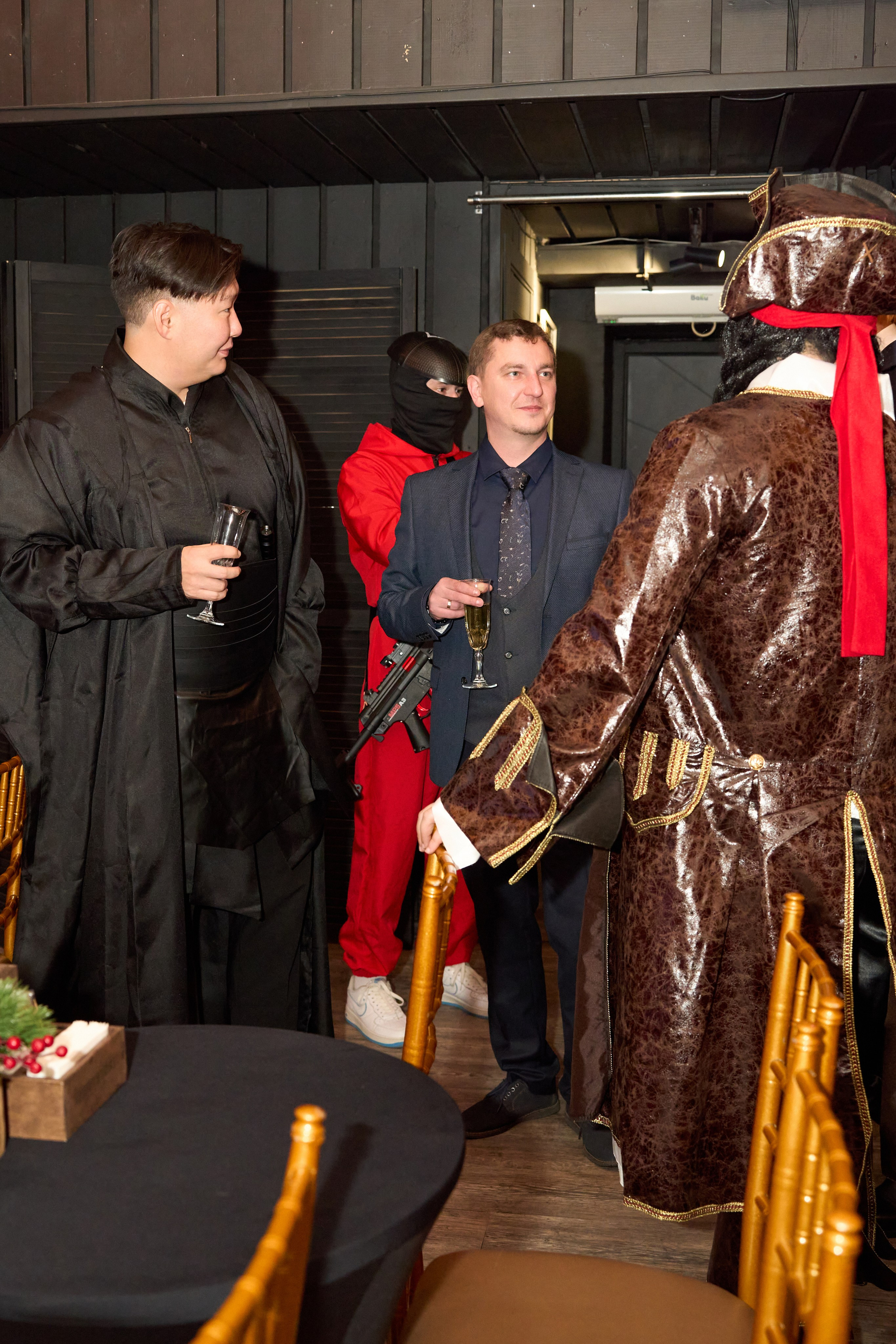 Новогодний корпоратив. Фотограф из Владивостока Юлия Черепова