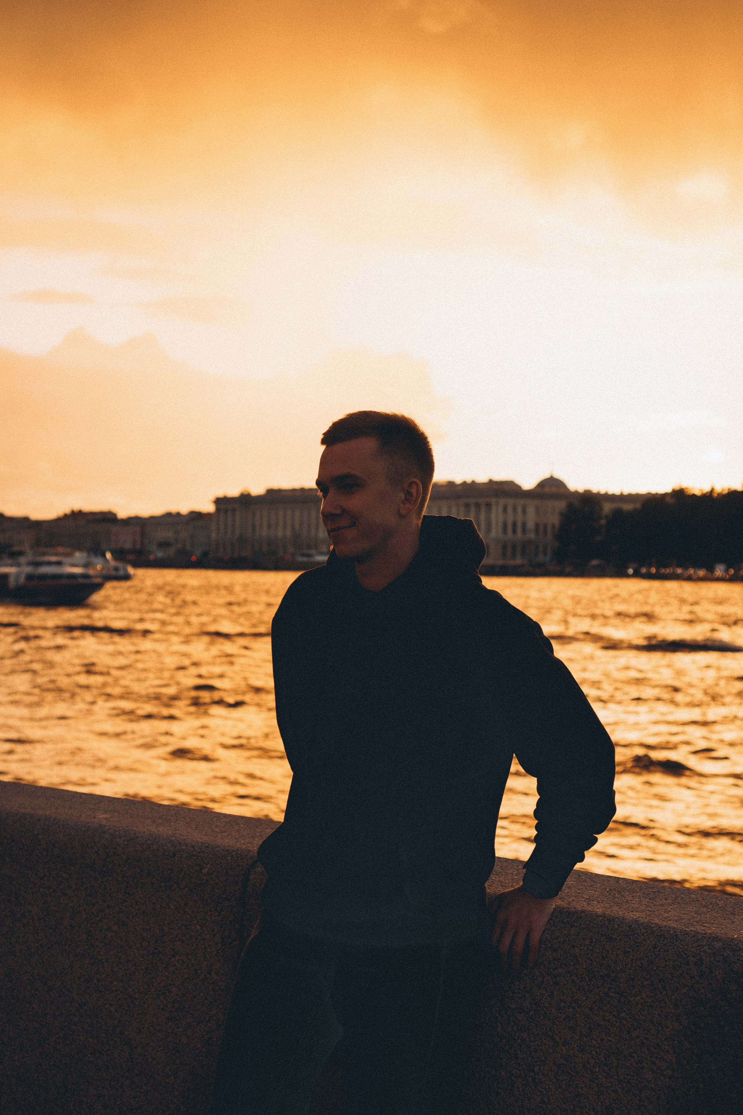 ПРОГУЛКА НА ЗАКАТЕ. Профессиональный фотограф, Санкт-Петербург — Виктория Богомолова