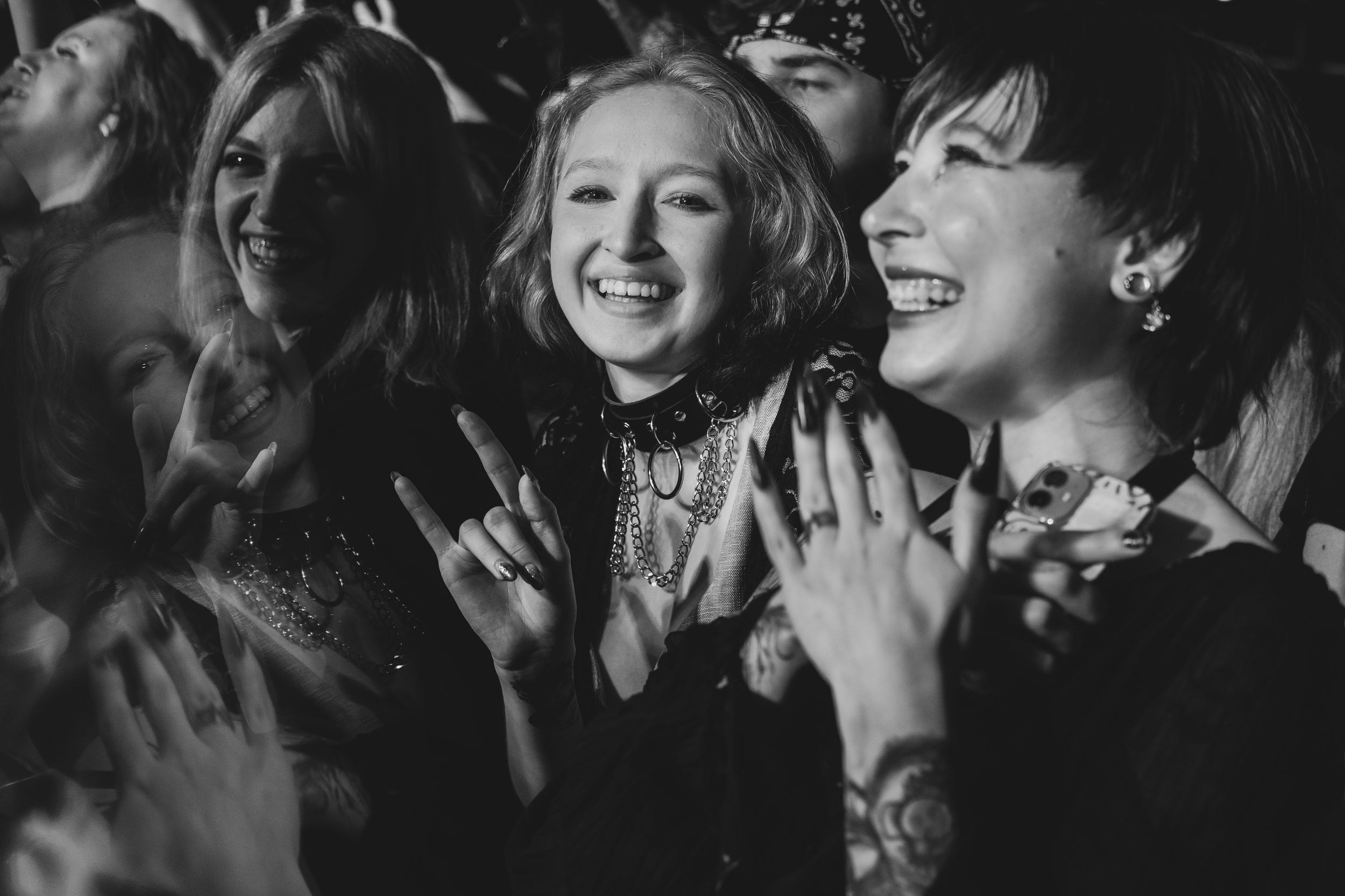 Neverlove. Репортажный фотограф Алексей Пирязев