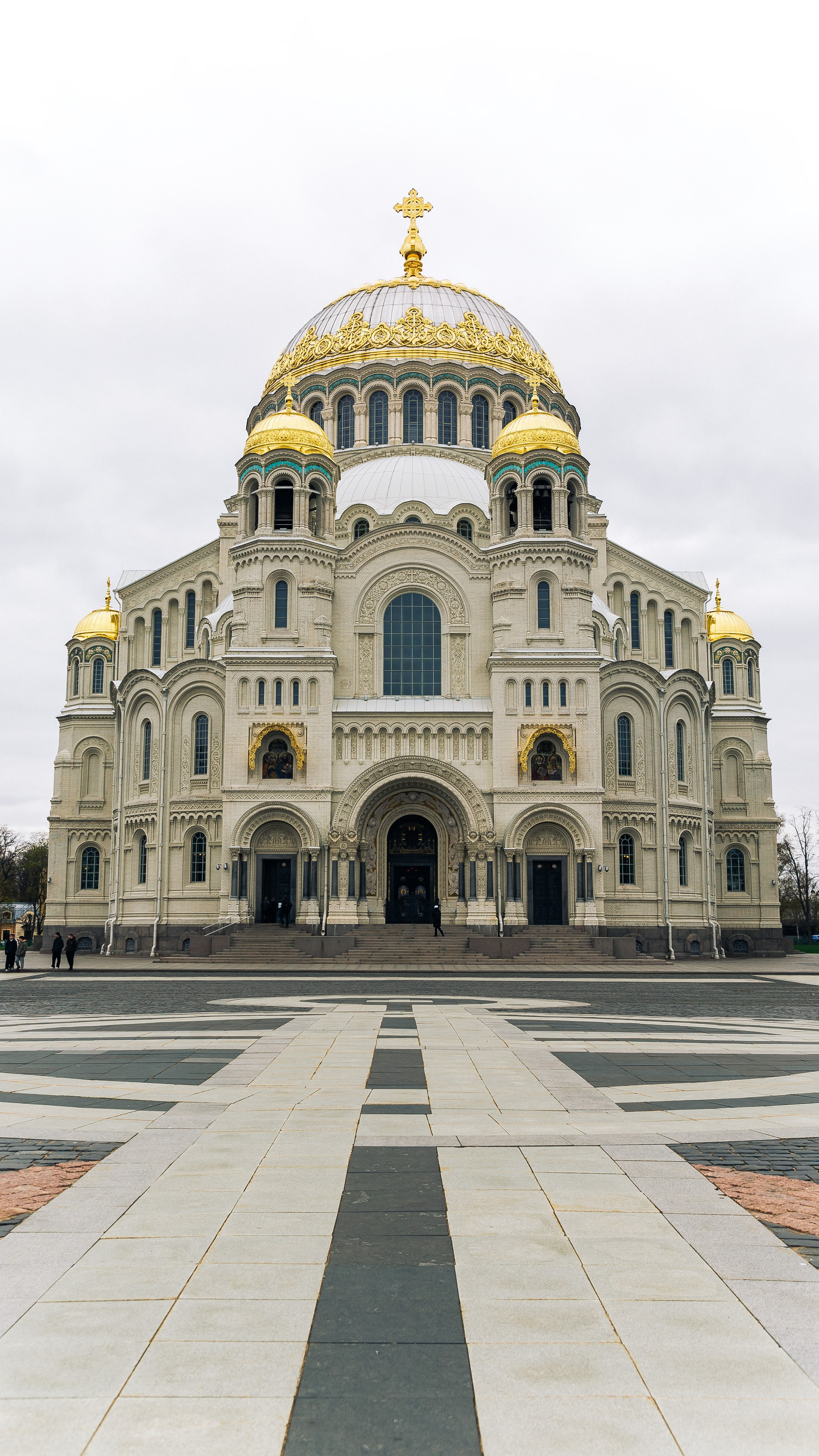 Экскурсия по Санкт-Петербургу с детским театром на льду «АЛЕКО » 11.05.2024. Репортажный фотограф в Москве