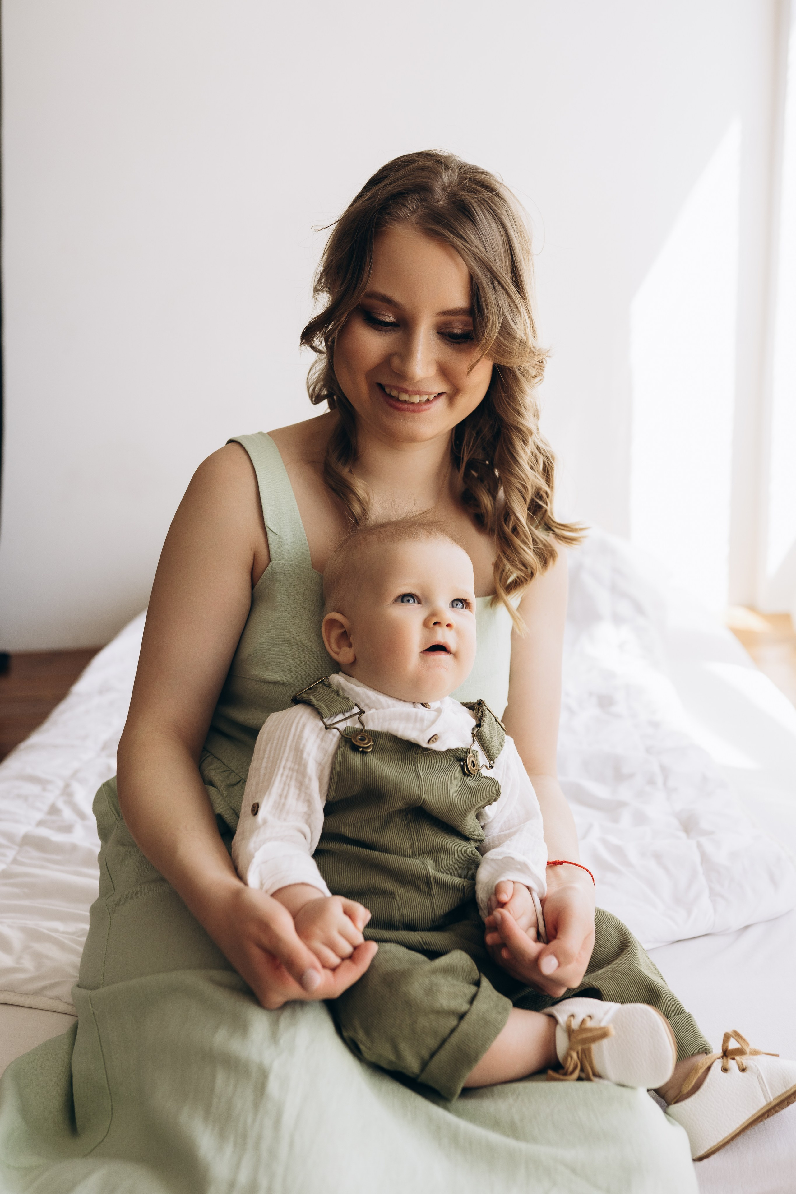 Семейная фотосессия в студии в Москве, семейный фотограф Анна Полушина. Свадебный фотограф в Москве Анна Полушина