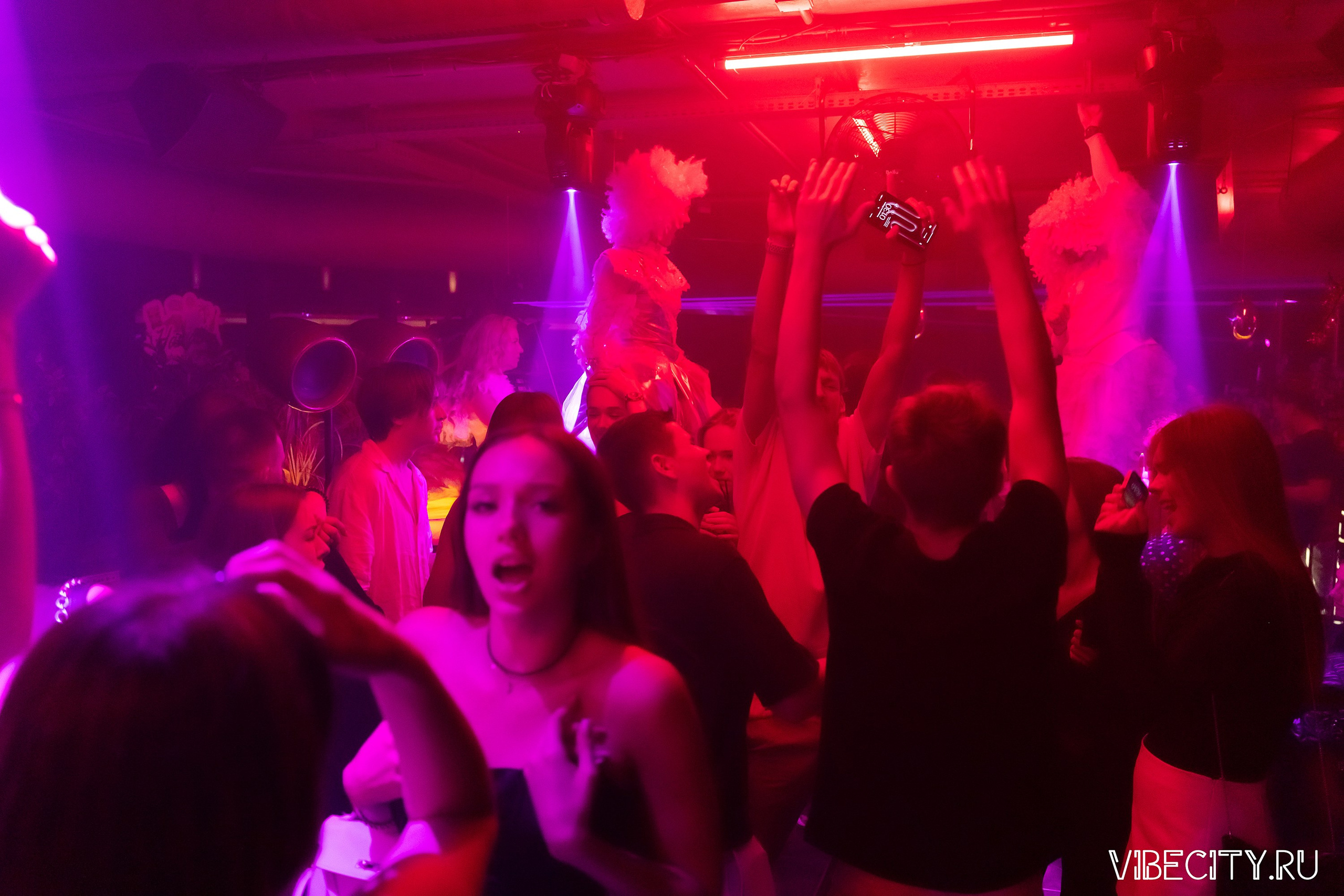 DOUBLE U. VIBECITY.RU Вайб Сити Ру Фоторепортажи Фотоотчеты Калининград