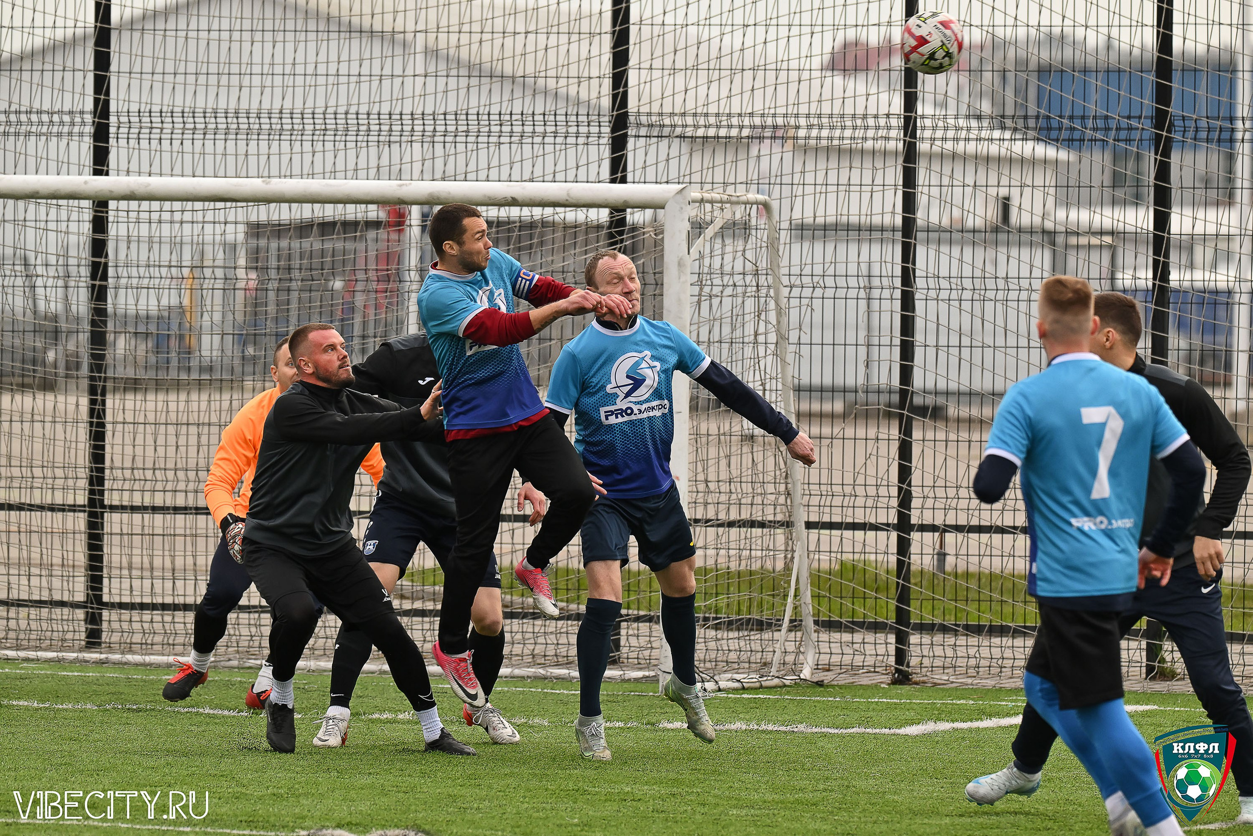 XX ЧЕМПИОНАТ КАЛИНИНГРАДСКОЙ ЛФЛ КАНЦМАРКЕТ39 сезона 2024–2025 гг. VIBECITY.RU Вайб Сити Ру Фоторепортажи Фотоотчеты Калининград