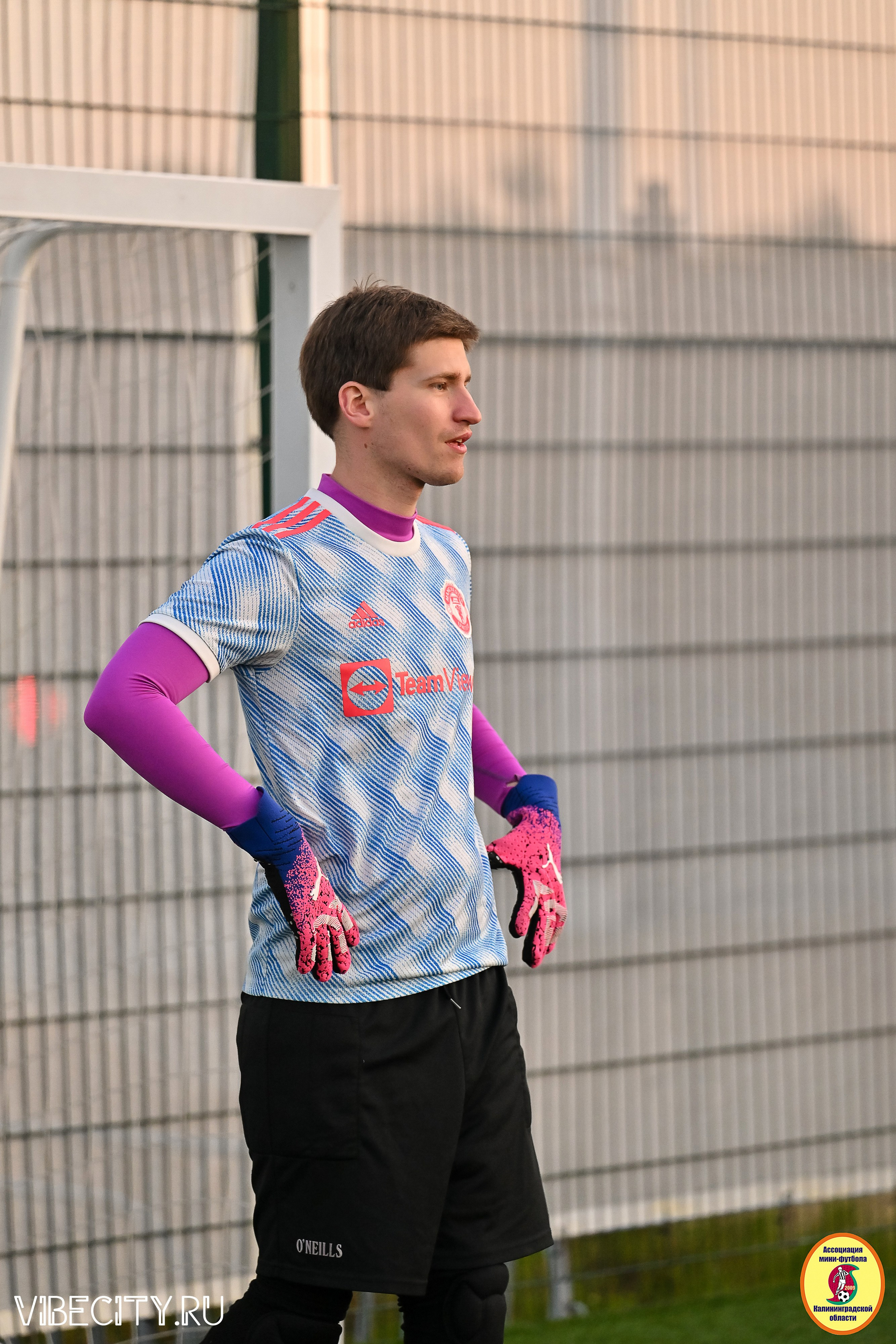 ИГРЫ МИНИ-ФУТБОЛЬНОЙ И КОРПОРАТИВНОЙ ЛИГИ. VIBECITY.RU Вайб Сити Ру Фоторепортажи Фотоотчеты Калининград