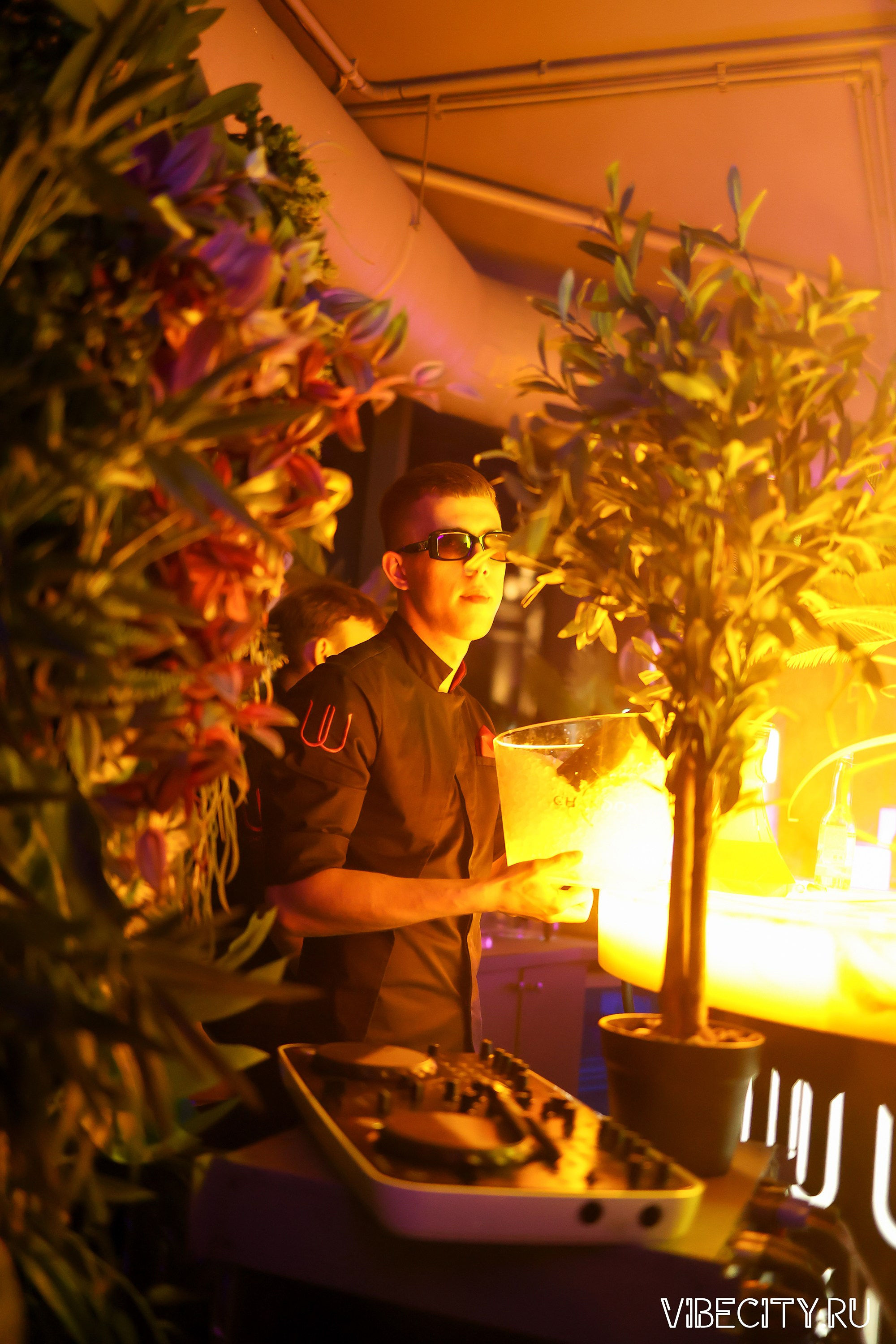 DOUBLE U. VIBECITY.RU Вайб Сити Ру Фоторепортажи Фотоотчеты Калининград