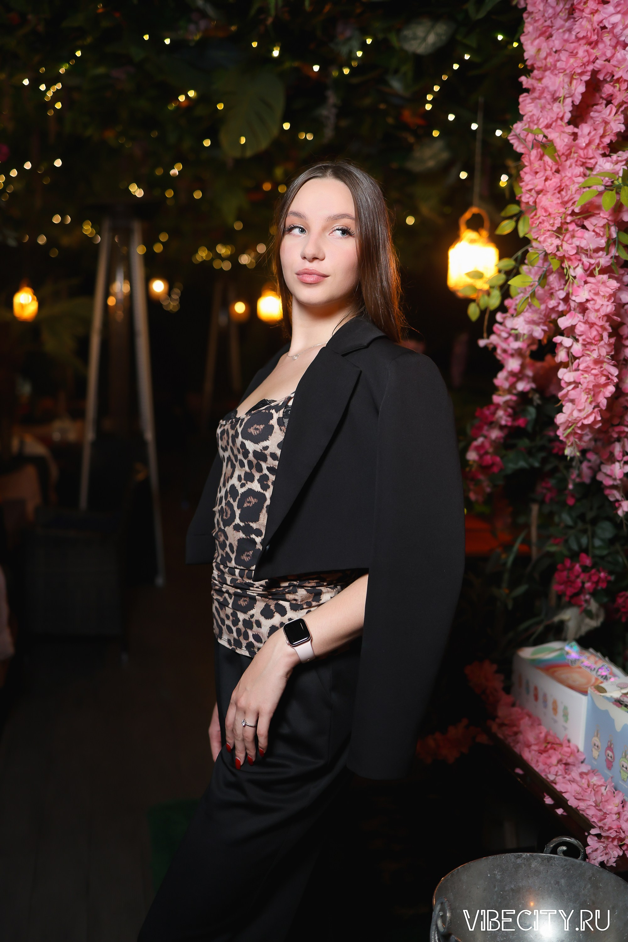 DOUBLE U. VIBECITY.RU Вайб Сити Ру Фоторепортажи Фотоотчеты Калининград